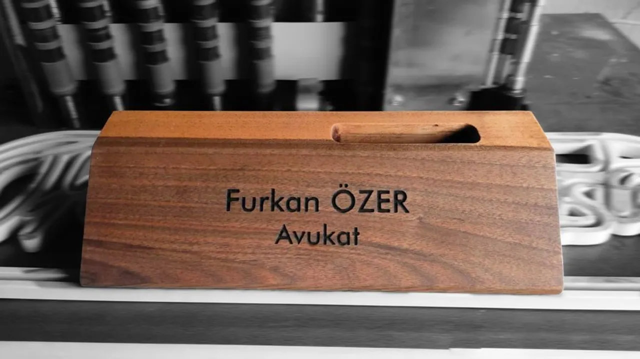 İsteğe Özel Siparişimizi tamamladık 👍

Doğal Ahşap Tek Parça Ceviz Ağacı / Kartvizitli İsimlik

• Fiyat ve diğer merak ettiğiniz her şey için bizimle iletişime geçin. 

📱WhatsApp: 05387973317

#doğalahşap #doğal #ahşap #ahsap #ceviz #cevizağacı #cevizagaci #kartvizit #kartvizittasarim #kartvizitlik #isimlik #wood #woodworking #walnut #walnutwood