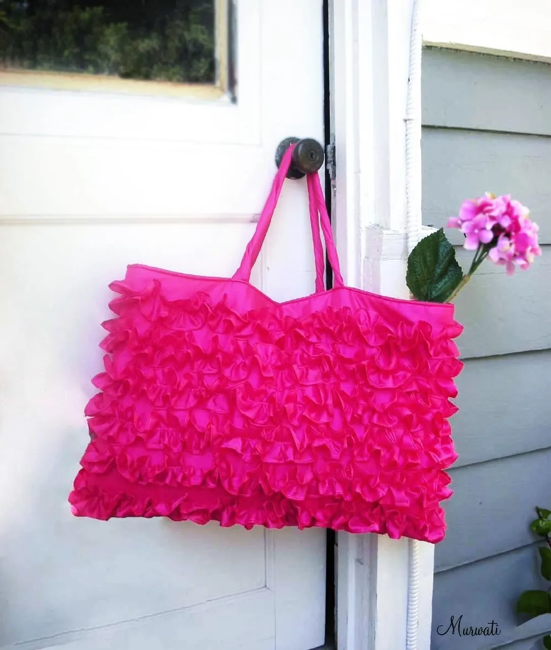 Breath it all in, LOVE it all out!💓
.
.
.
•
•
•
#hotpink #pinkwedding #customwedding #bridesmaids #bridalpurse #bridesmaidgifts #bridalclutches #weddingbag #etsymom #etsyshop #statmentbag #bridaltote #bridal #pinkbride
