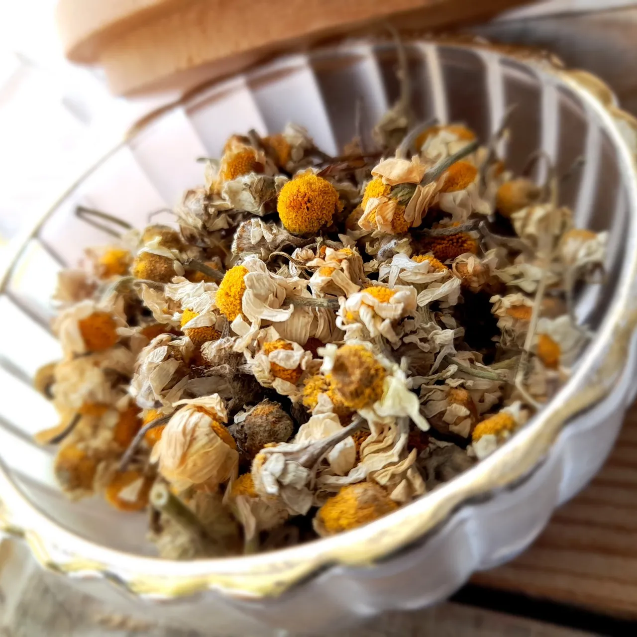 Daisy Tea | Organic Chamomile Flowers, Natural Chamomile Tea, Healthy Herbal Tea, Dried Daisy Flowers, Dried Chamomile Flowers, Wild Harvest

#etsy #etsyshop #etsyseller #etsysellersofinstagram #homemade #turkishfood #daisytee #chamomile #chamomiletea #driedchamomile