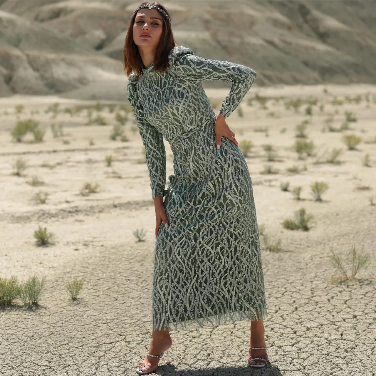 Sima Abiye💕
Gözalıcı ışıltıda,tam kalıp kalem elbisemiz zarif renk seçenekleriyle ahunarede
Filtresiz ışıltı ve kumaşın güzelliği kaydırmalıda
👉Koşulsuz İade veya Değişim
✈️Ücretsiz & Hızlı Kargo
☎️👉Whatsapp:+90 532 272 57 09
#tesetturabiye #kalemabiye #kalemelbise #tasarımabiye #weddingdress #muslimweddingdress #muslimwear #hijabwear #modestwear #sözelbisesi #nişanelbisesi #davetelbisesi #eveningdressmalaysia #eveningdress#tasarımelbise #eventdress#weddingwear#modestwear #modestclothing #kesfetteyiz#dügünelbisesi #davetelbise#tasarımelbise #kesfetteyim#kesfettengelenler