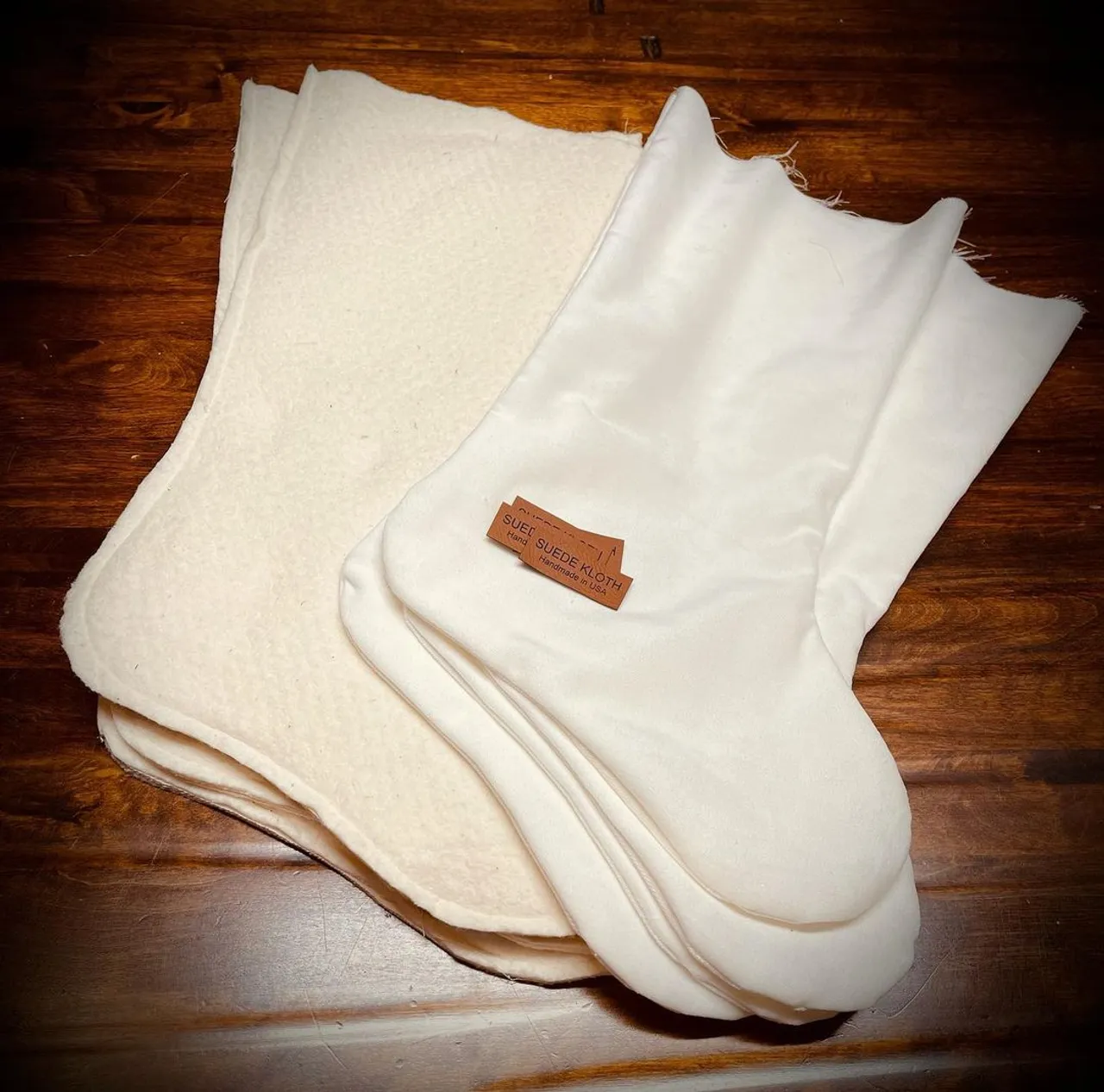It’s stocking day here at SUEDKLOTH! Christmas is right around the corner and it might be time to refresh your decor. Order your handmade in America Christmas stockings now so you have them in time for your holiday decorating! #christmas #christmasstockings #fireplace #christmaseve #holiday #decor #handmade #mantledecor #cookies #madeinamerica #velvet #feathers