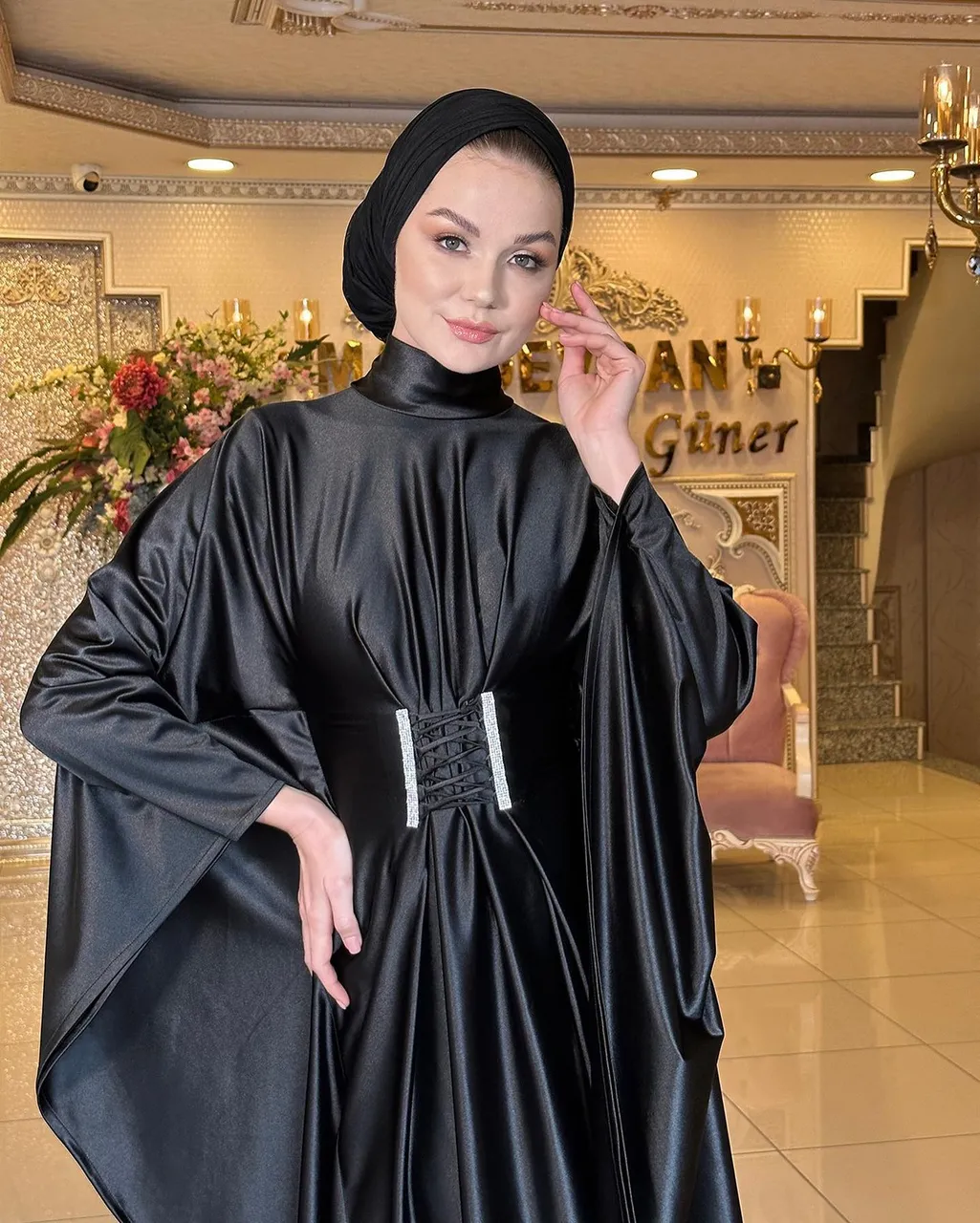 Kuğu Abiye - Özel Tasarım 😍
Kuğu gibi hissetmek isteyenlere 💃
İndirimli fiyatıyla şimdi satışta. 
38-44 Beden Aralığı 💃
5 renk seçeneği (Sağa Kaydırın) 🌈
Türkiye ve Tüm Dünyaya Hızlı Kargo 🛩
Kredi Kartına Taksit İmkanı

Kugu Hijab Evening Dress😍
38-44 EU Sizes Available
5 Color Option 🌈
Wordwide Express Delivery 🚚 
#tesettürabiyemodelleri #hijabfashion #hijablove #tesetturbutik #tesetturnisanlik #hijab #hijabootd