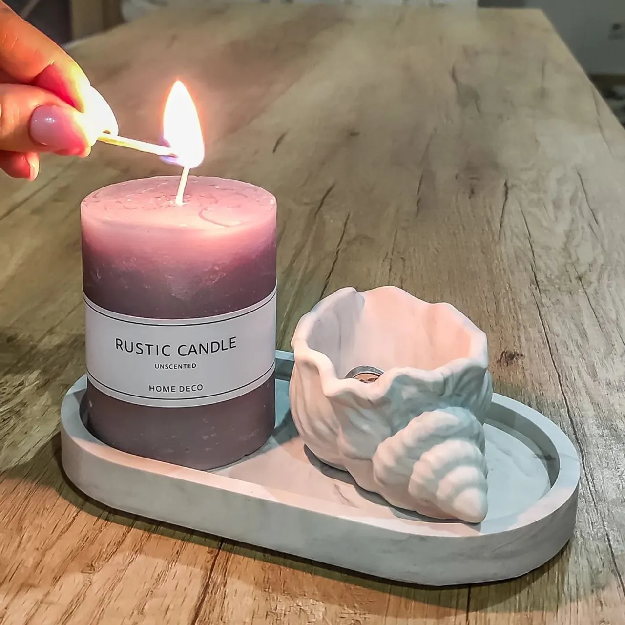 Chic & Simple. For the coziest evenings.

On this pic: an oval marble tray and shell marble tray. 

You can find my products on etsy (link in bio) or DM me for custom orders. 

#jesmonite #crafts #handmadewithlove #smallbusiness #imadethis #design #cozyhome #cozyvibes #interior #sweethome #etsy #homedecor #ecodecor