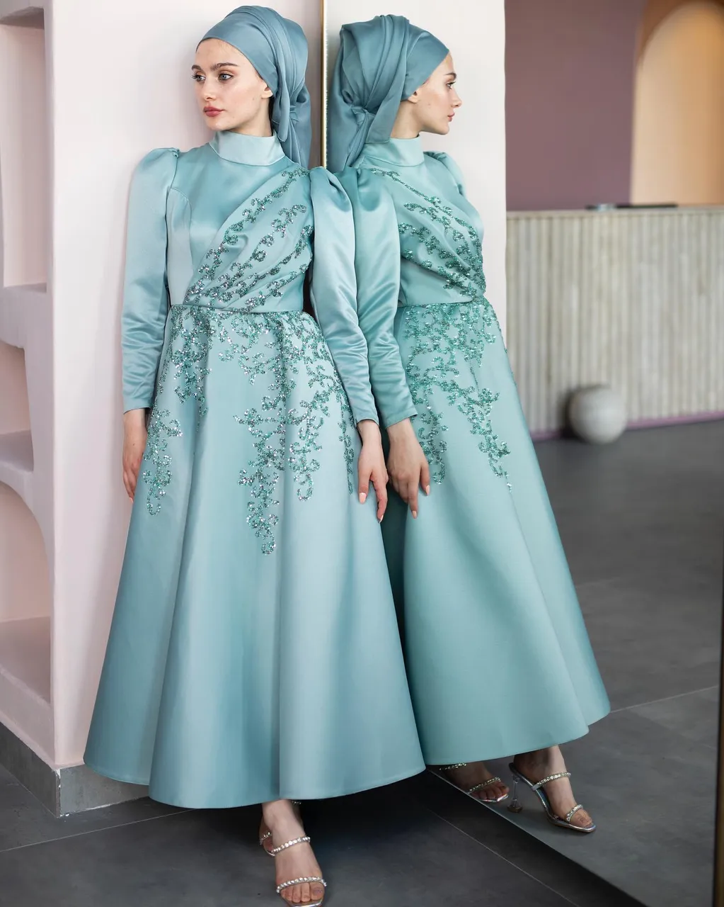 Volume Abiye💕
Hacimli etekler ve ışıltılı işlemelerin en güzel tasarımı şimdi nefis renklerle ahunarede
Detay güzellikleri,renk seçenekleri ve ışıltılı videosu kaydırmalıda💕

👉Koşulsuz İade veya Değişim
✈️Ücretsiz & Hızlı Kargo
☎️👉Whatsapp:+90 532 272 57 09
#tesettürabiyemodelleri #tesettürabiyeelbise #tasarımabiye #weddingdress #muslimweddingdress #hijabwear #muslimwear #eveningdress #eveningdressmalaysia #eventdress #davetelbise #dugunelbisesi #sözelbisesi #nişanelbisesi #kesfetteyiz#abiyeelbise