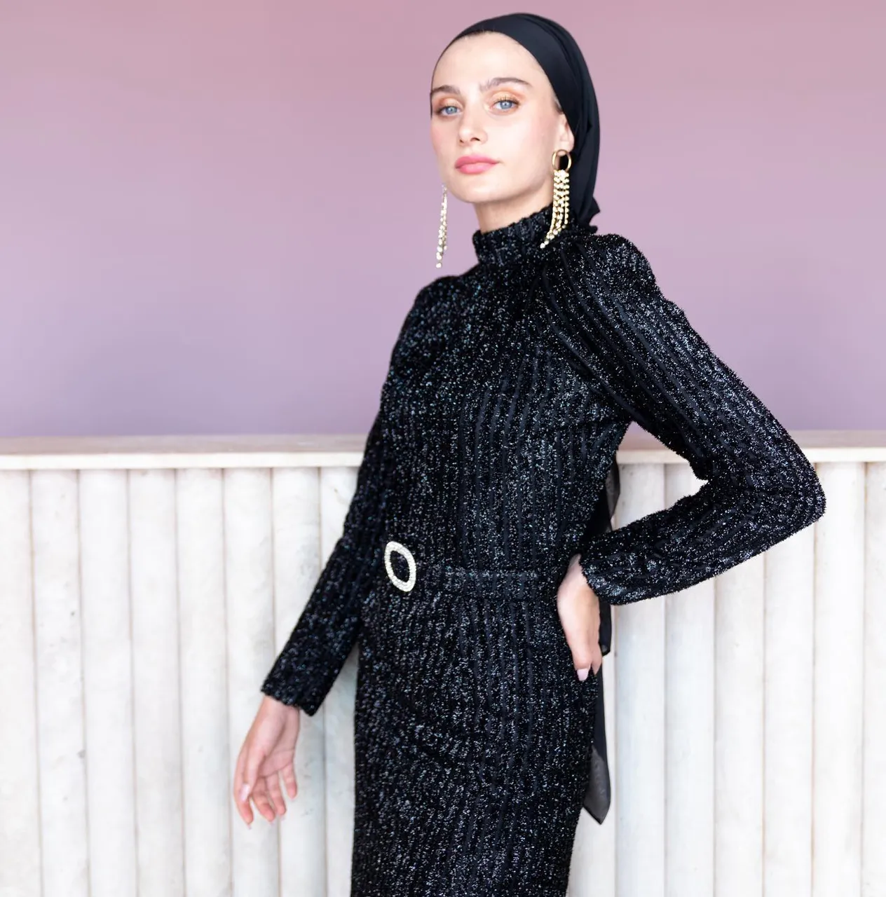 Zambak Abiye💕
Vee efsanemiz asil siyah rengiyle ahunaredee
Tüm güzellikleriyle ve harika videosu kaydırmalıda💕
👉Koşulsuz İade veya Değişim
✈️Ücretsiz & Hızlı Kargo
☎️👉Whatsapp:+90 532 272 57 09
#tesetturabiye #tesettürabiyeelbise #tasarımabiye #weddingdress #muslimwear #muslimweddingdress #hijabwear #modestdress #sözelbisesi #nişanelbisesi #davetelbise #eveningdress #eventdress #muslimwear #modestclothing #tesetturmoda #kalemelbise#kesfetteyiz #kesfetteyim