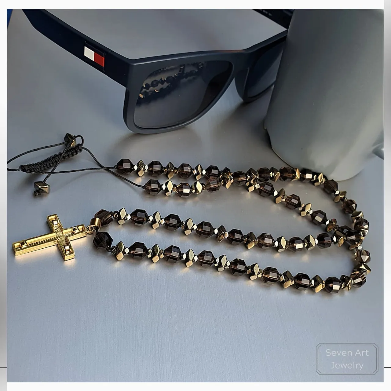 Smoky Quartz Cross Necklace

#etsyseller #etsy #etsynecklace #etsyshop #etsyhandmade #etsydesign #etsysuccess