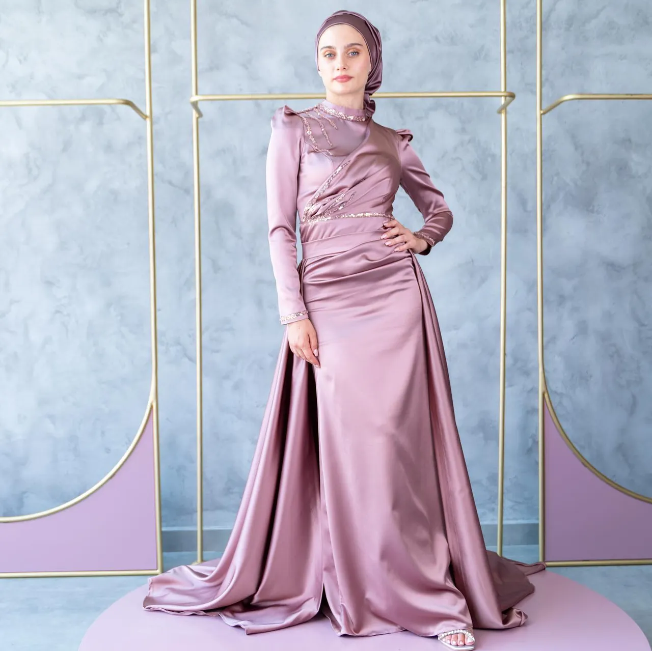 Asil Abiye💕
Asil tasarımımız ikili kullanımı ve harika şıklığıyla ahunarede
Detay güzellikleri,renk seçenekleri kaydırmalıda💕
👉Koşulsuz İade veya Değişim
✈️Ücretsiz & Hızlı Kargo
☎️👉Whatsapp:+90 532 272 57 09
#tesetturabiye #tesettürabiyeelbise #tasarımabiye #weddingdress #muslimwear #muslimweddingdress #hijabwear #modestdress #sözelbisesi #nişanelbisesi #davetelbise #eveningdress #eventdress #muslimwear #balıkelbise #kuyrukluabiye#muslimdress #şıkelbise #kesfetteyiz