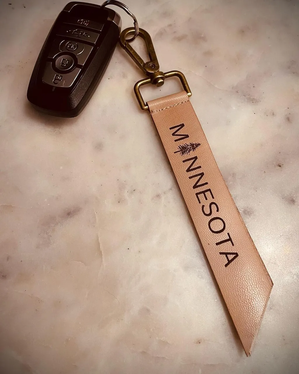 Get your very own custom key chain, purse latch, or suitcase identifier today! Customizable to your exact needs. These are wonderful for travel. Put your info inside this lovely double leather identifier. Spice up your purse with a design that is your very own. The sky is the limit on design! Get yours only @suedeklothusa ! 

#travel #keychains #keychain #keys #house #car #suitcase #purse #custom #drive #home