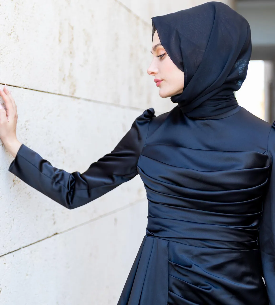 Elçin Abiye - Özel Tasarım 😍
Fiyat: 1500 tl-82 £💳
İlk alışverişinize özel 150₺ indirim ❤️
38-48 Beden Aralığı 💃
6 renk seçeneği (Sağa Kaydırın) 🌈
Türkiye ve Tüm Dünyaya Hızlı Kargo 🛩
Kredi Kartına Taksit İmkanı

Elçin Hijab Evening Dress😍
Price: 82£
38-48 EU Sizes Available
6 Color Option 🌈
Wordwide Express Delivery 🚚 
#tesettürabiyemodelleri #hijabfashion #hijablove #tesetturbutik #tesetturnisanlik #hijab #hijabootd#balıkabiye #kuyrukluelbise #weddingdress #muslimweddingdress #hijabwear #eveningdress #eveningdresseswholesale