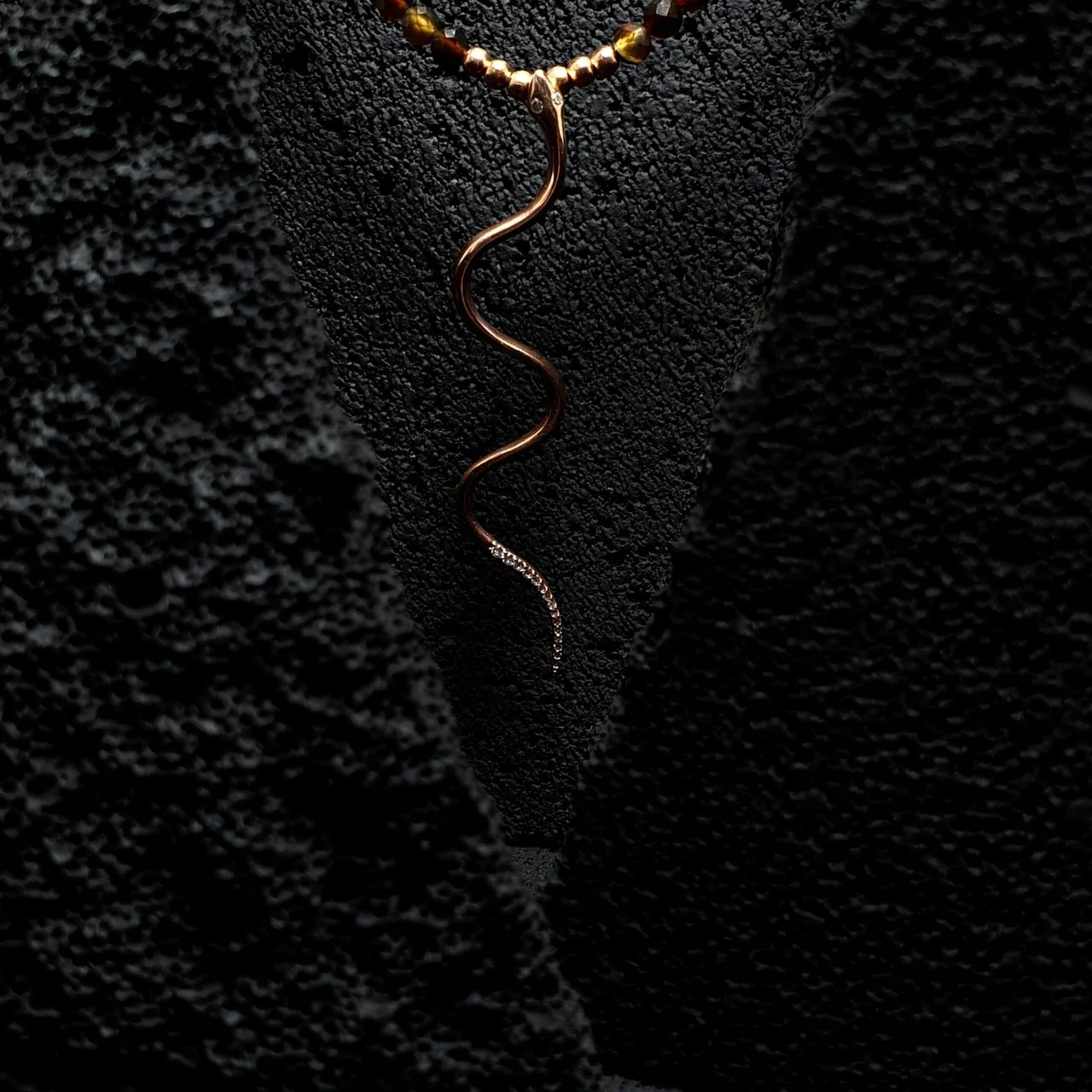 ROSE GOLD SILVER SNAKE NECKLACE WITH AGATE STONE
Handmade Natural Gemstone Jewelry

All our design prepares according to your given size with love.

Please visit our esty shop for order;
https://www.etsy.com/shop/SevenArtJewelry

#etsy #handmadejewelry #sevenartjewelry #etsysuccess #etsyshop #etsymarket #uniquedesign #qualityworkmanship #qualitystone #snake#snakenecklace #rosegoldnecklace #silversnakenecklace #snakecharm #agatenecklace @sevenartjewelry