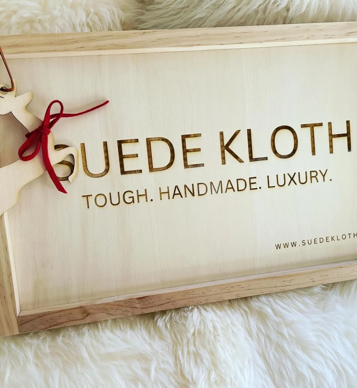 New items at SUEDE KLOTH! Customize a unique wood project for your next event. Great for birthdays, weddings, anniversary, holidays, baby showers…! We link in bio
#wedding #babyshower #christmas #falldecor #events #anniversary #gift