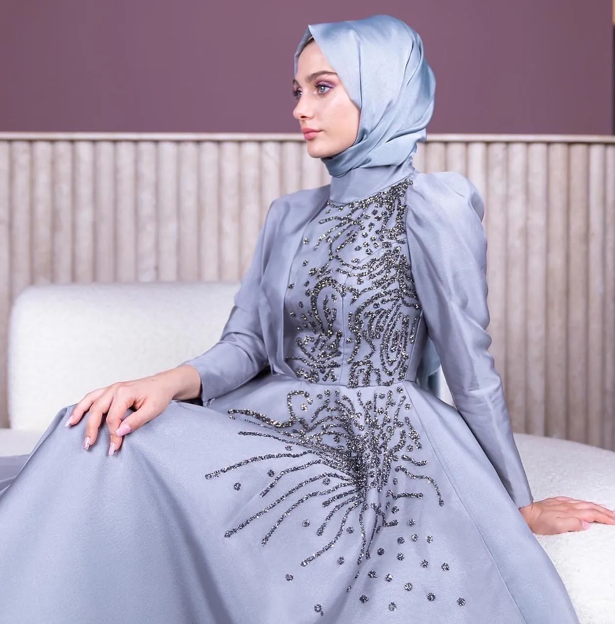 Bella Abiye💕
Harika işlemeler, uçuşkan organze kumaş ve şeker gibi renk seçenekleri..
Detay güzellikleri ve renkler kaydırmalıda
Seçim yapmak için ahunareye davetlisiniz💕

👉Koşulsuz İade veya Değişim
✈️Ücretsiz & Hızlı Kargo
☎️👉Whatsapp:+90 532 272 57 09
#tesettürabiyemodelleri #tesettürabiyeelbise #tesetturabiye #weddingdress #muslimweddingdress #muslimwear #hijabwear #modestwear #modestclothing #eventdress #eveningdresses #eveningdressmalaysia #eveningdresseswholesale #davetelbise #organzeabiye#prenseselbisesi #kesfetteyiz #keşfetteyim#sözelbisesi #nişanelbisesi#tasarımelbise #modestclothing #modestdresses