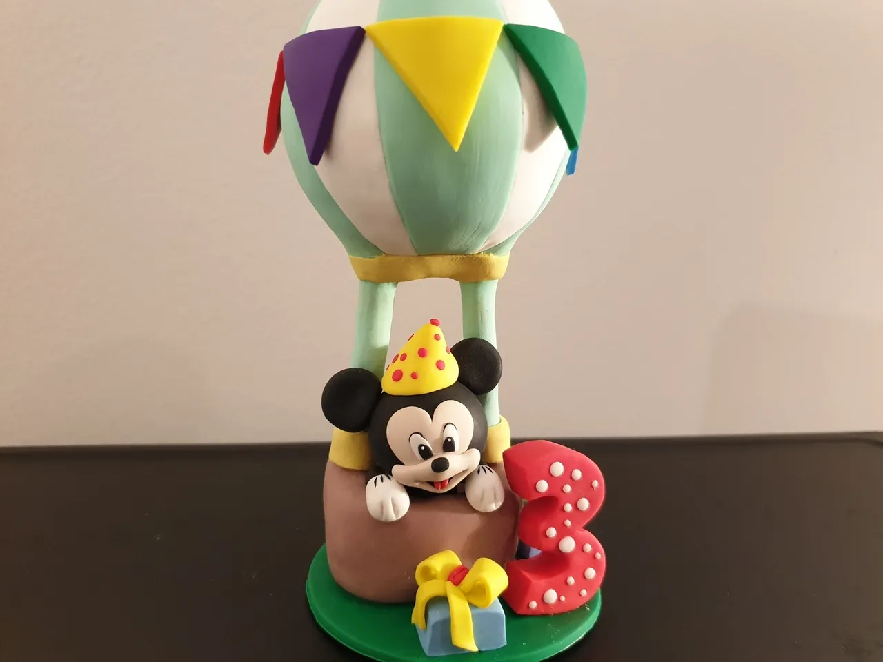 Someone wants to fly high 😀 #Mickey #Mickeymouse #mickeymouseparty #Mickeybaby #Mickeyparty #Mickeycake #birthday #three #birthdaycaketopper #caketopper #creation #polymerclay #art #handmade #handmadegifts #handmadecrafts #handmadeart #cakedecoration #centerpiece #babyshower