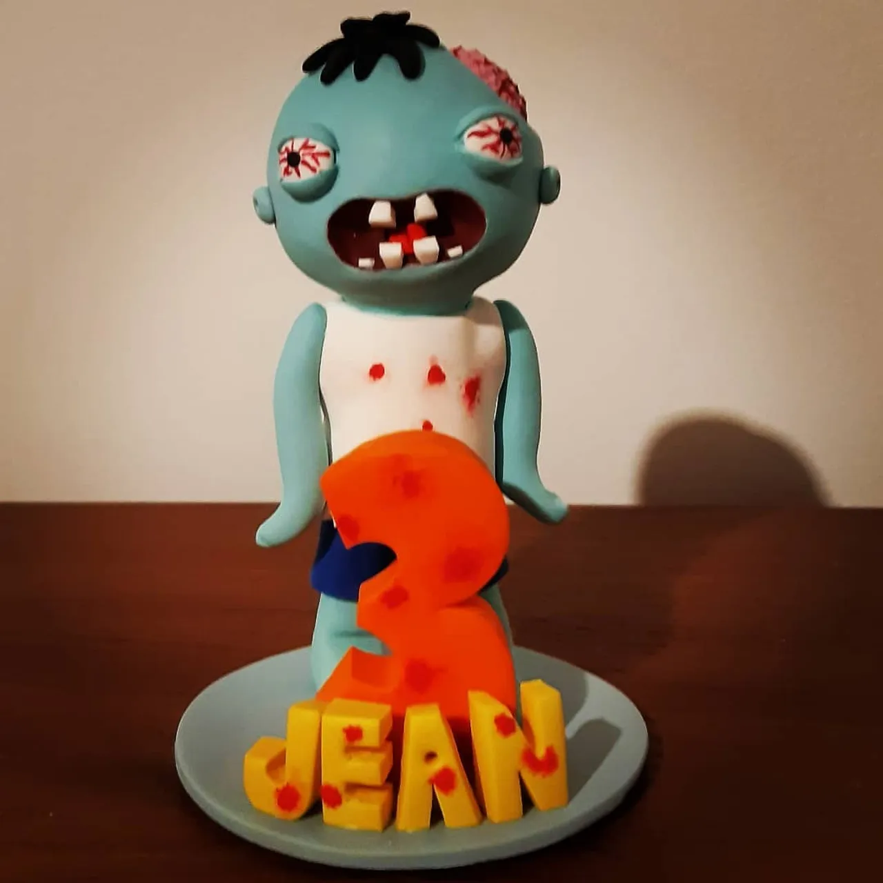 Zombie in the town 🤪 for more creations please visit my shop in bio 👉👉 #zombie #zombieboy #zombiecaketopper #zombiecake #birthdaygift #birthdaycaketopper #cakedecorating #keepsake #etsyseller #etsyshop #polymerclayarts #polymerclay #creation #halloween