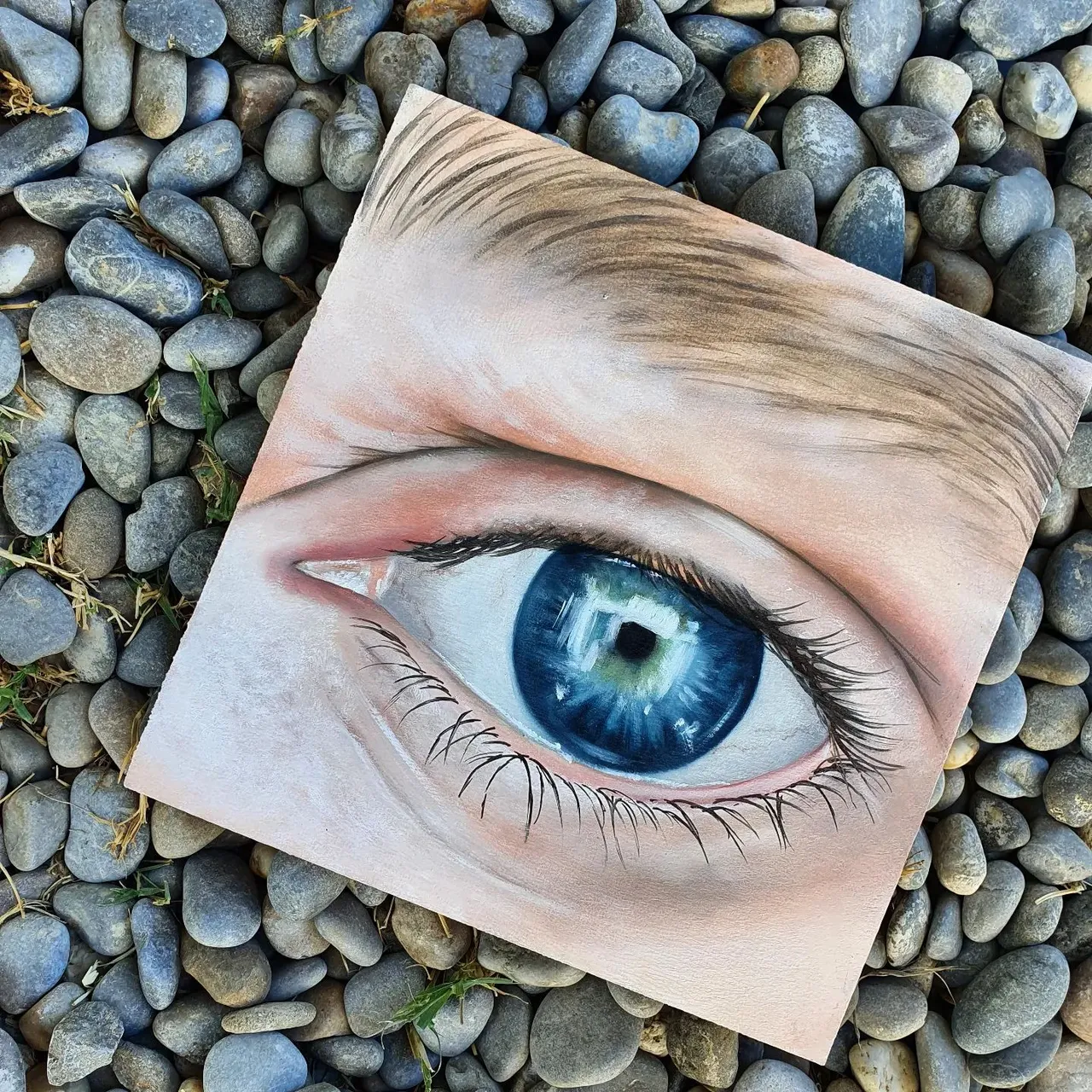 Eye: Jeroen Molenaar
We've opened our eyes
Oil on wood
20x20cm
Story of Jeroen:
Waking up sounds like something active.
At first, you quietly lay asleep perhaps you are dreaming, but now you are awake and can participate in the day again.
Where previously - unconsciously - you saw everything from the darkness of your sleep, now you feel the light on your skin for the first time, and you see everything in a different light.
For me, however, it feels exactly the opposite.
It feels like the more time goes by,
The more I become who I always was.
I don't remember anything else than that I've always felt different.
Like you never quite fit in.
But slowly you learn to adapt
and especially learn how to behave.
Instead of embracing your quirks,
you are denying them.
Slowly getting more and more unhappy.
Not belonging anywhere.
Always wondering and looking.
But as time passes,
The more I get to know who I always was.
With what I already felt as a child
And the questions I asked.
Questions that weren't weird
But to which there were no easy answers.
Rather confrontational,
then conforming
The more time passes,
The more I can be who I always was
Of my own.
And for that
I am grateful
I am still looking for more eyes to paint, so are you interested in participating 👇🏼
https://www.debbievervoort.com/project-info