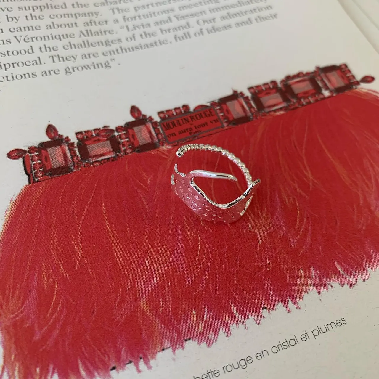 Jumping Léopard 
Silver ring 
Argent massif 
Version II
점핑 레오파드 
I
o
h
c
o
Ë
s
n
i
m
#argent #ring #bague #silver #leopard #jumpingleopard