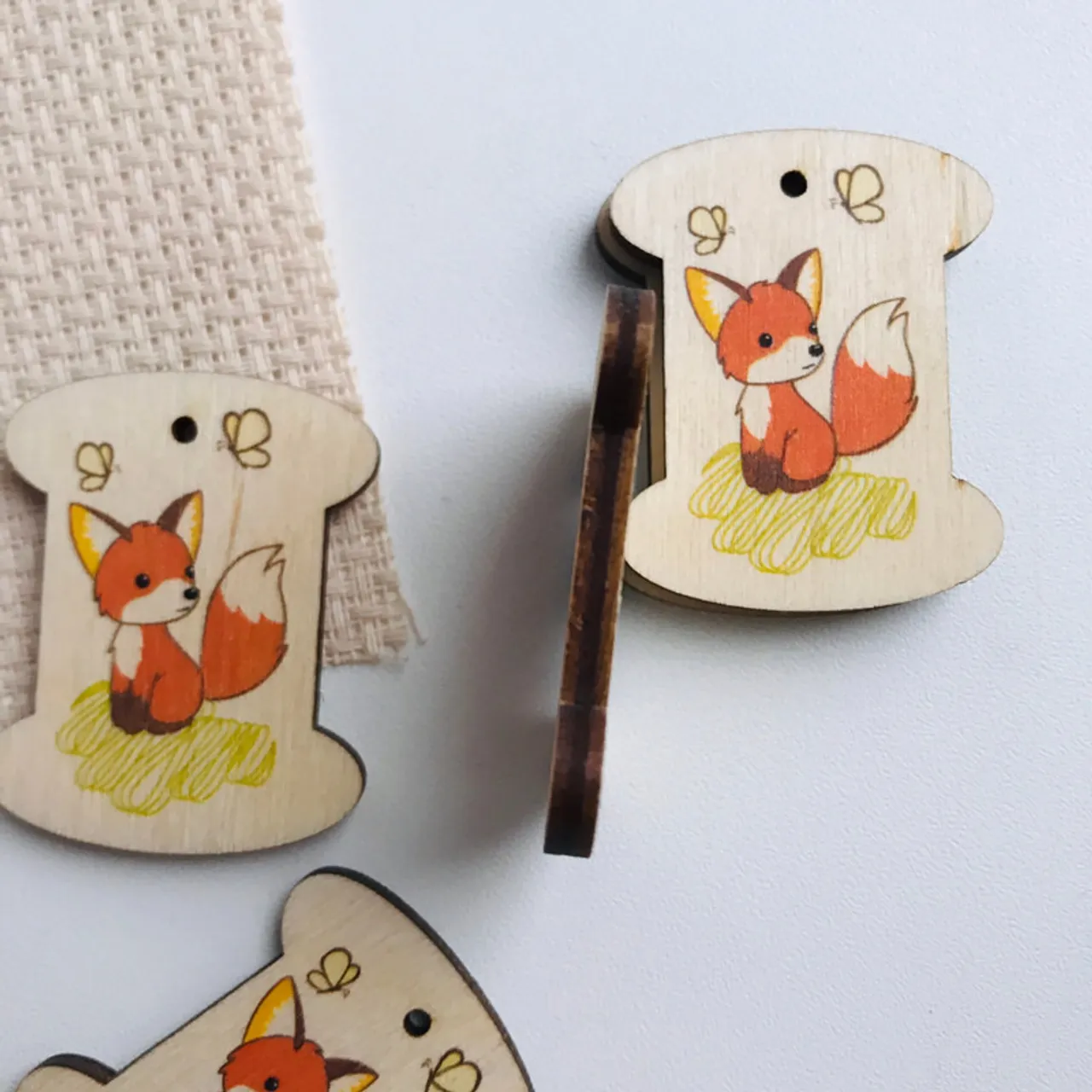 Wooden thread spool little fox-set 10 bobbins
