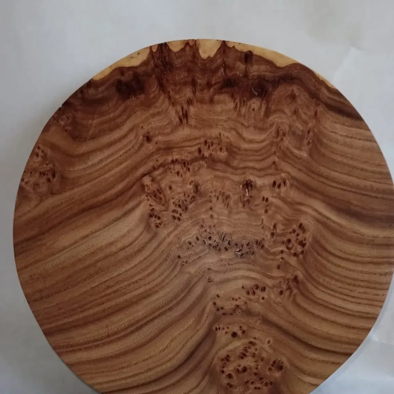 Вот такие формы для подачи мы изготовили. @rimsha_wood
#r_w #rimsha_wood#столыизэпоксиднойсмолы#подарок##мебельназаказ #мебельиздерева#карагач