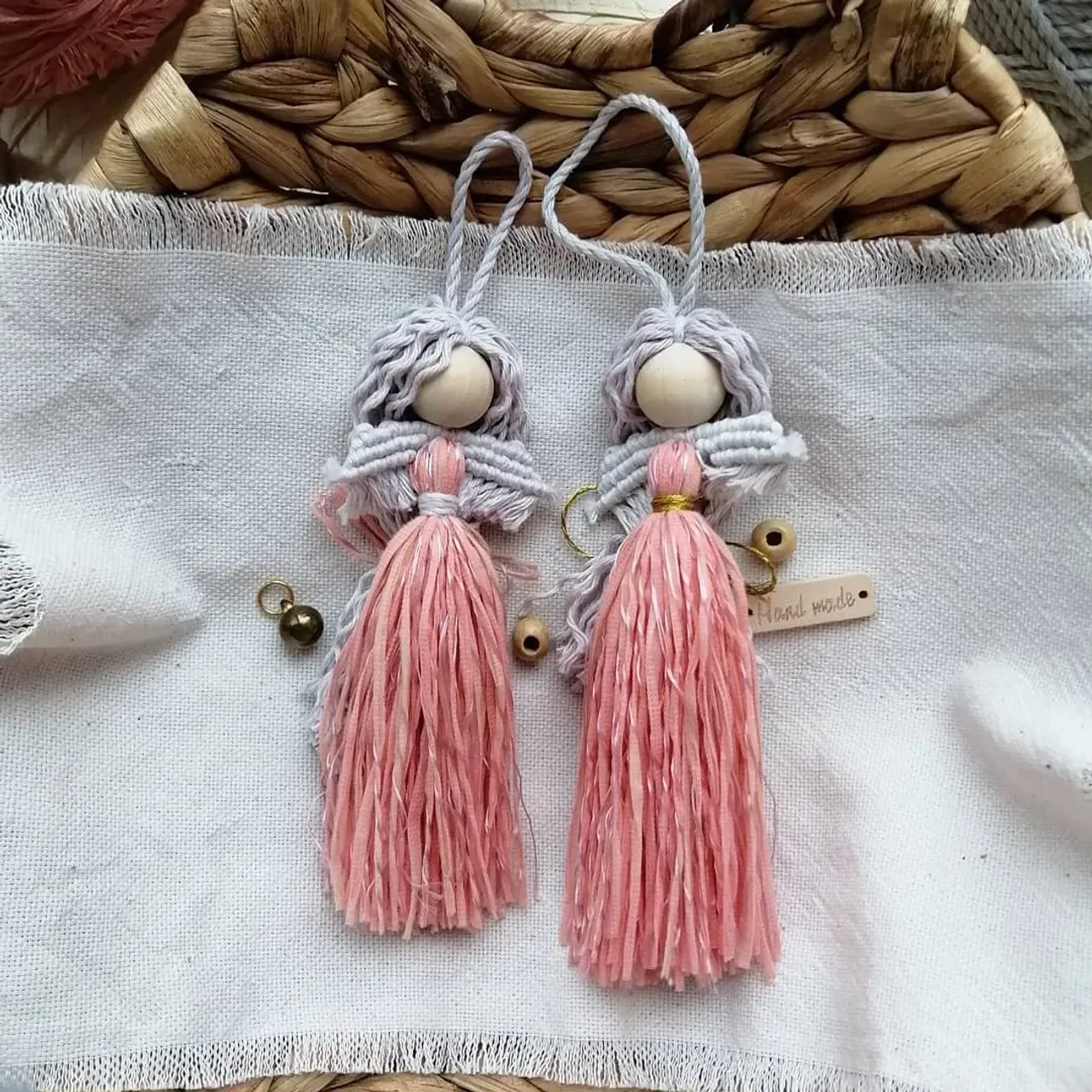 МОДНЫЙ ПОКАЗ) 👌♥️

👐АНГЕЛЫ
👐БЕРЕГИНИ
👐ФЕИ

🤗Так много впереди праздников, и так много поводов подарить себе и близким маленькое чудо!)🧡💜💛

Смотрите, впечатляйтесь! 🥰🥰🥰
💜
Напоминаю: ангел стоит 300 ₽, при покупке от 3 шт. предоставляется скидка) 
.
#макраме
#рукоделие
#подарок
#подарки
#панно
#панномакраме
#мaкрамепанно
#экозабота
#эко
#челябинск
#южноуральск
#новыйгод
#новогоднийдекор
#декор
#аксессуары
#креатив
#makrame
#macrame
#macramedecor
#macrameart
#bohostyle
#bohodecor
#handmade
#christmas
#уютности
#уютвдоме
#macramelover
#angel
#angels
#ангел