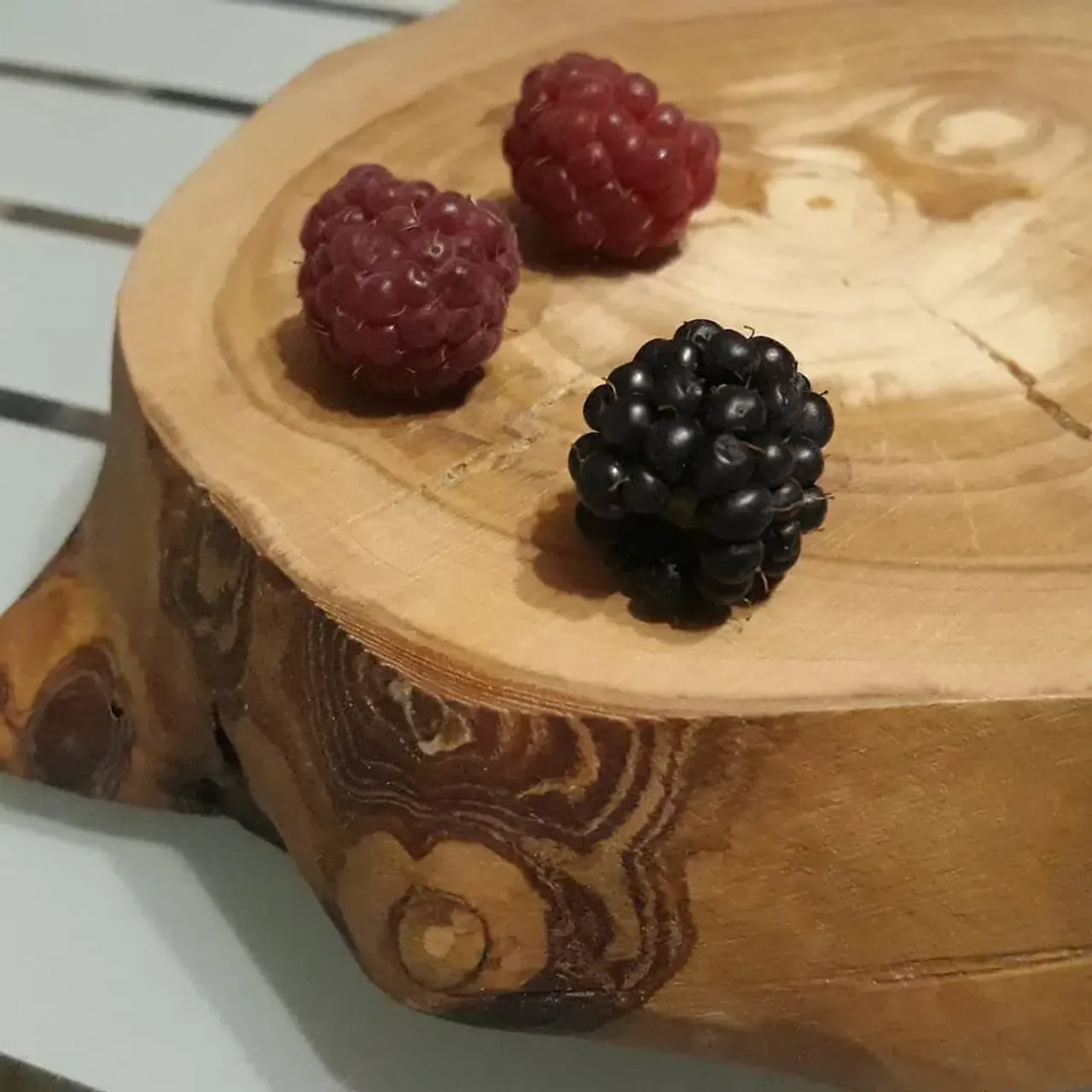 Подставка из спила груши

#подставкаиздерева #подставкаиздуба #сервировка #подставкаподгорячее #изделиеиздерева #wood #woodworking #уютвдоме #ягоды #кофеутром #handmade #груша #gift #назаказ #sweethome #foodserving #kitchen #coasters #woodcoasters #cottagedecor #woodshop