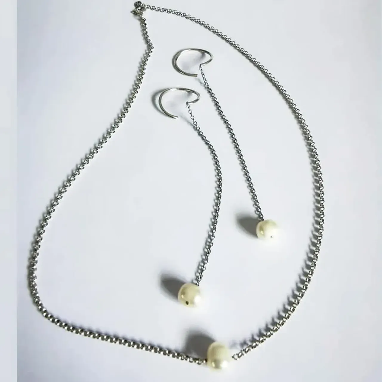 Жемчужный комплект🤍
Листайте карусельку▶️
-
#goliveset#golivearrings #golivenecklace #ручнаяработа#колье#серьги#серебро#комплектукрашений#комплект#ювелирмосква