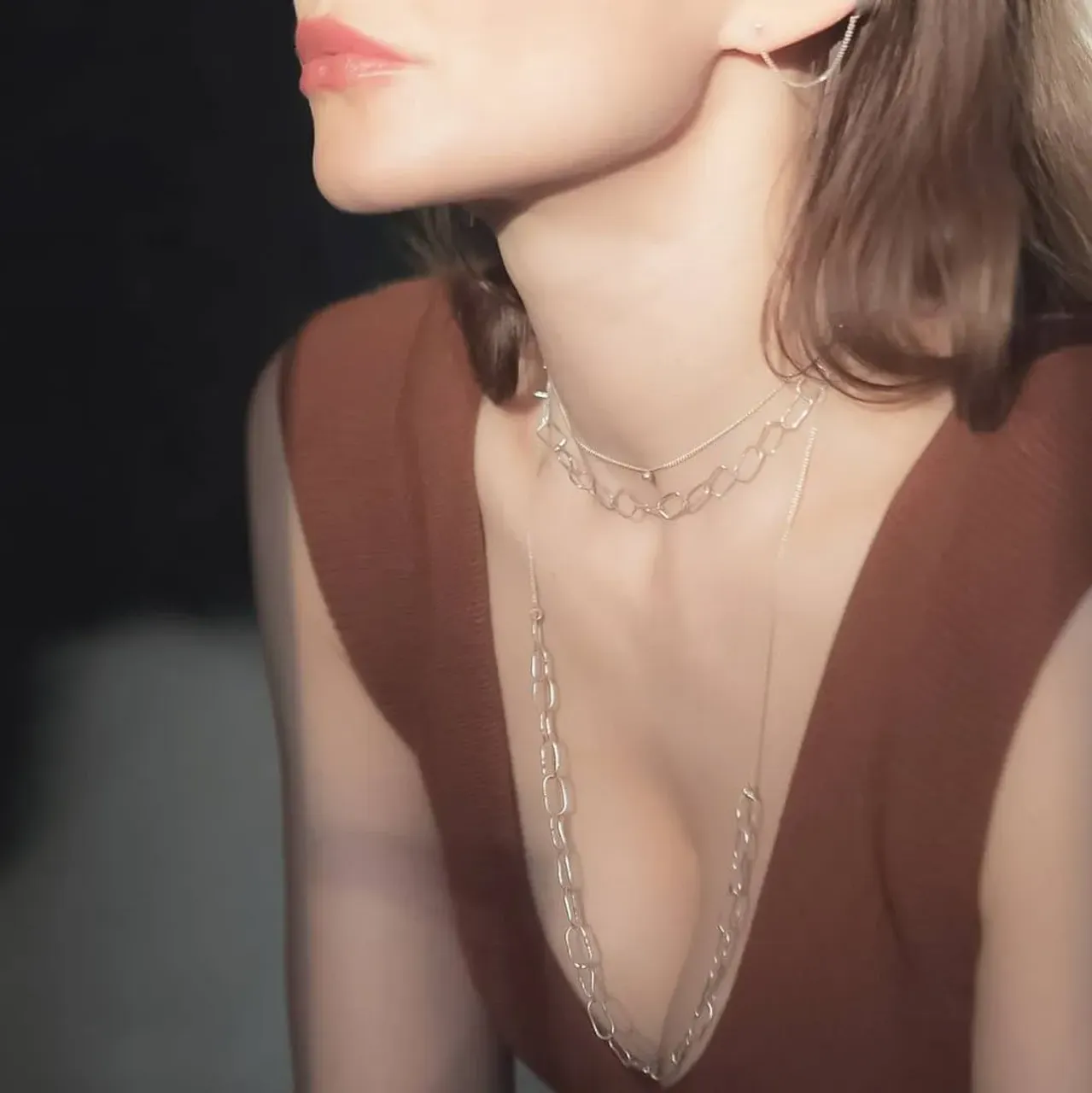 Колье-цепь один из трендов 2020 года 🍁
#golivenecklace#goliveset#цепь#цепочка#чокер#серебро925пробы#тренд#актуально#аксессуар