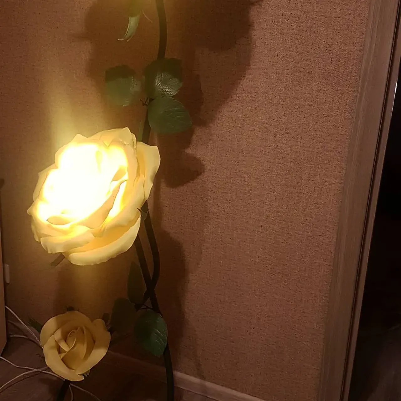 Обычно заказчики благодорят меня за мою работу, сегодня я хочу сказать спасибо за то , что вы доверяете мне, за то, что с вами я учусь чему то новому. Когда то я научилась делать #розы, #маки, #васильки и  #лилию. А какие цветы предстоит научиться делать в будующем?) #Георгины, #астры, #крокусы, #ирисы, #гиацинты, #анютины #глазки? Их так много!) И все они прекрасны! Я готова к эксперементам для вас, ради вас, для себя!))