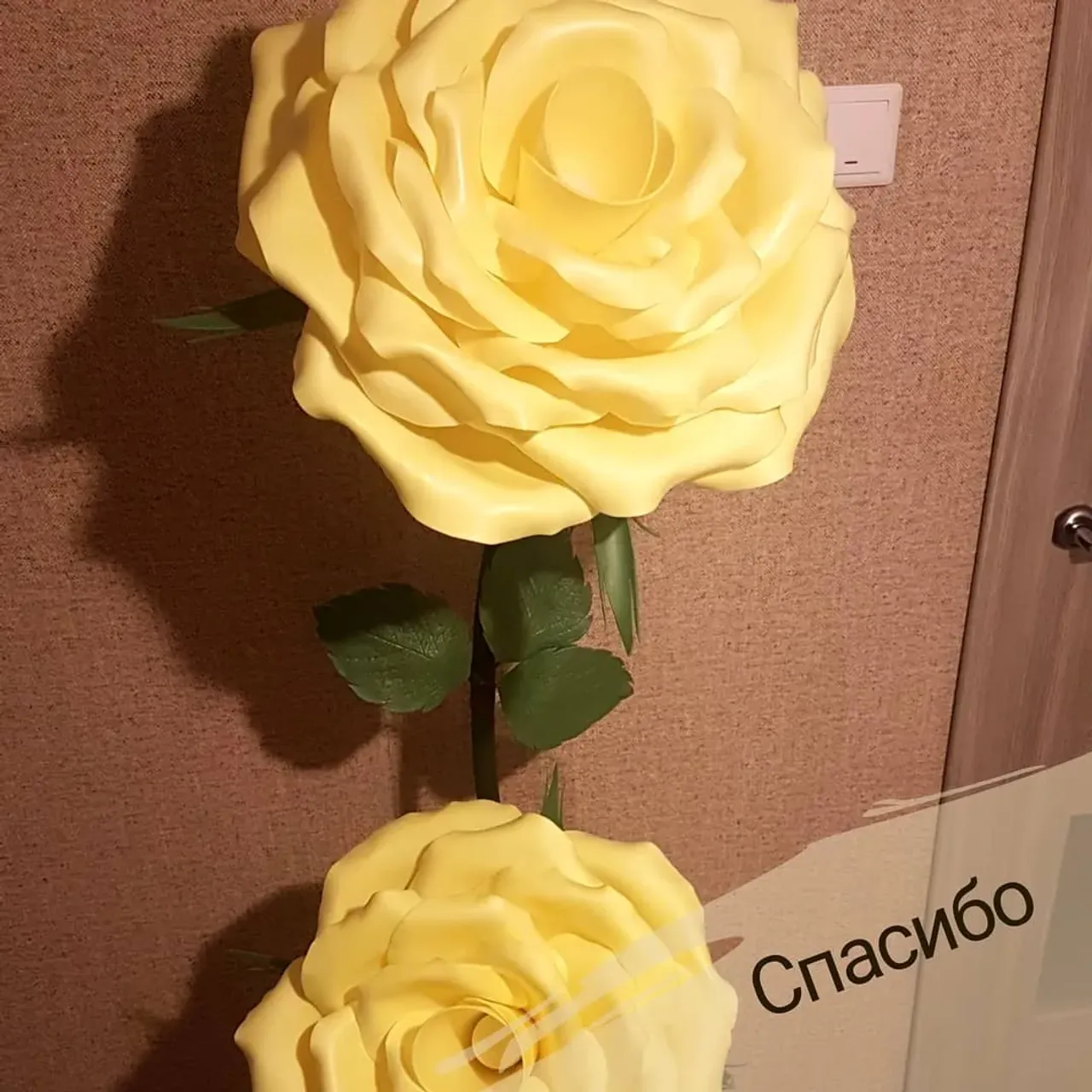 Обычно заказчики благодорят меня за мою работу, сегодня я хочу сказать спасибо за то , что вы доверяете мне, за то, что с вами я учусь чему то новому. Когда то я научилась делать #розы, #маки, #васильки и  #лилию. А какие цветы предстоит научиться делать в будующем?) #Георгины, #астры, #крокусы, #ирисы, #гиацинты, #анютины #глазки? Их так много!) И все они прекрасны! Я готова к эксперементам для вас, ради вас, для себя!))