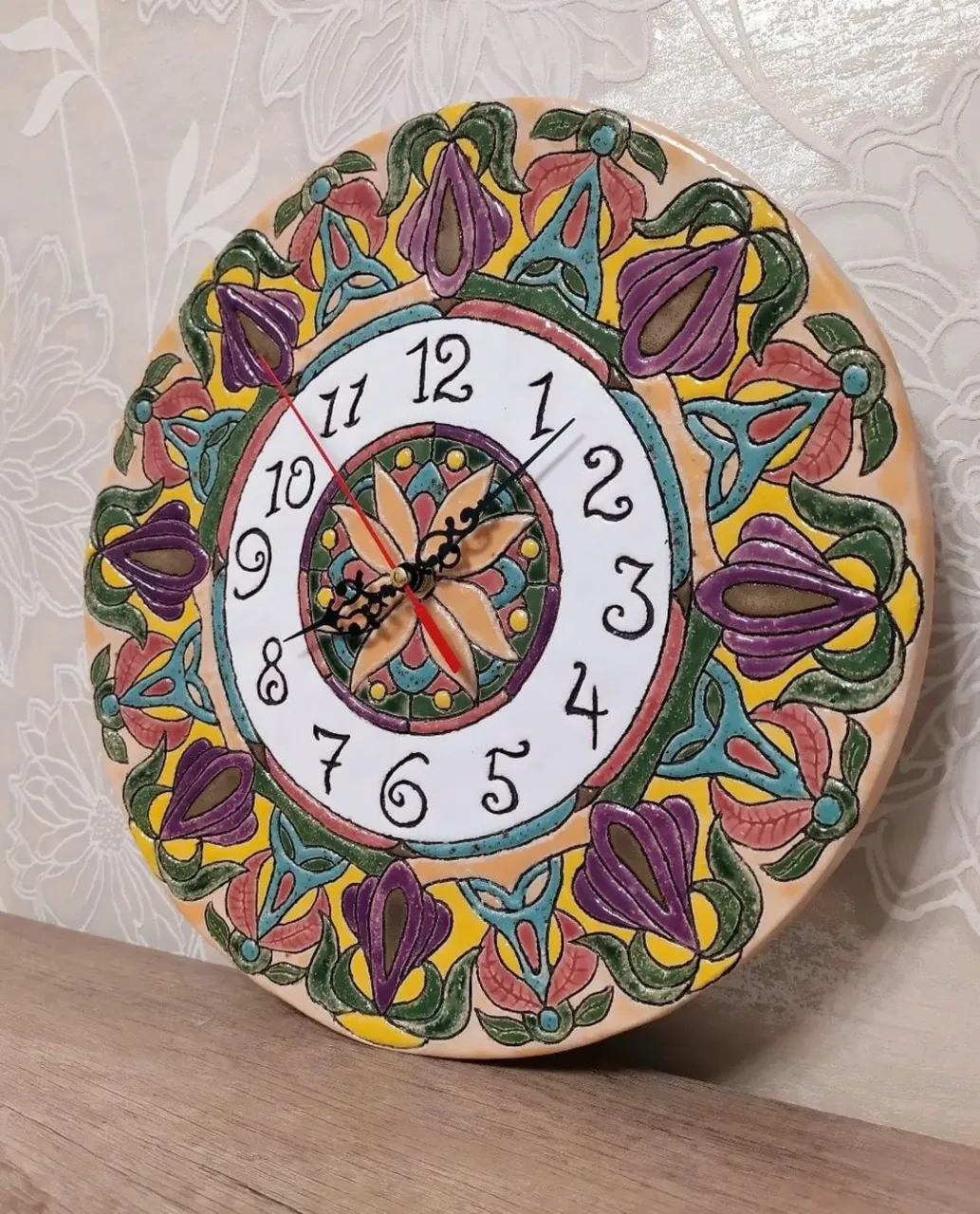 Здесь, может быть, не видно, но они большие - около 30см в диаметре.

В последнее время ловлю себя на мысли, что хочу повторить. Из всех своих изделий только часы я делала всего раз, и о-о-очень давно. 

Пишите мне в директ, если интересно придумать и заказать у меня часы =) 
Это большая и долгая, но ужасно интересная работа 

 #керамика #авторскаякерамика #ceramic #ceramics #pottery #potteryforall #ceramicart #handmadeceramics #часы #керамическиечасы #настенныечасы #часыручнаяработа #watch #handmadewatch #время #clock