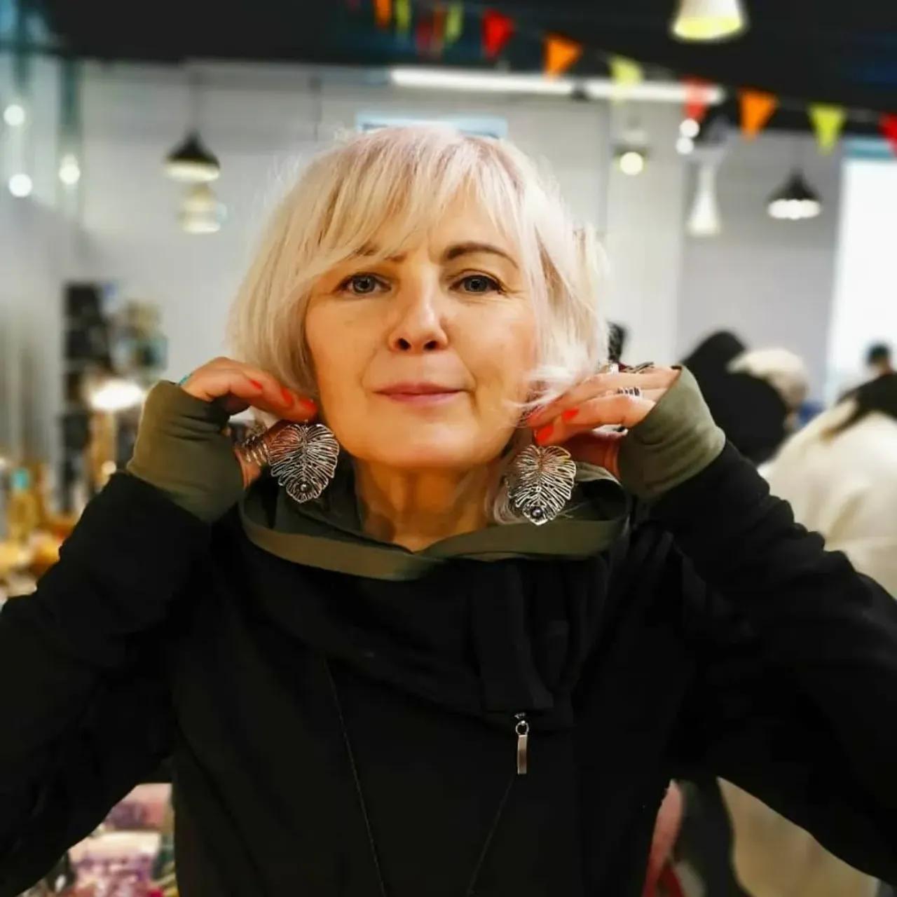 @delhibazar 
Продолжаем встречать гостей и старых друзей
💞13 и 14 февраля
 с 12.00 до 20.00
Арбат 24, 2й этаж
🎁Новинка от #oxy_jewellery 
 Колье и серьги из жемчуга с фурнитурой класса люкс
#колье #кольецепи #натуральныекамни
#украшенияизнатуральныхкамней #серьгимосква #серьгисжемчугом #серьги