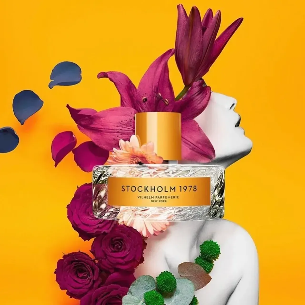 ✨ Vilhelm Parfumerie Stockholm 1978 ✨

Год выпуска: 2015
Страна: США 
Группа: шипровые цветочные
Характер: свежий, теплый, тонизирующий
Парфюмер: Jerome Epinette
Пол: unisex 

Верхние ноты: черный перец, лимон и миндаль
Средние ноты: розмарин и герань
Базовые ноты: мох, черная амбра и пачули

История создания: «Стокгольм 1978 - это место и год моего рождения. Этот аромат - мое личное высказывание, композиция, которую я создал для себя.»

Концепция: То самое лето в том самом городе: место и время встреч. Одновременно безмятежный и опьяняющий. Аромат летнего Стокгольма.

⚜️ Stockholm 1978 – легкий и романтичный унисекс-парфюм, входящий в дебютную коллекцию американского нишевого бренда Vilhelm Parfumerie,выпущенную в начале 2015 года. 

⚜️ На создание парфюма Джерома Эпинетта подтолкнули давние воспоминания о лете 1978 года, проведенном в Стокгольме. Солнце тогда казалось ему похожим на амулет, подвешенный над городом. Каждый вечер, оно скрывалось за горизонтом только для того, чтобы передумать и вернуть свои позиции на небосводе. Под его бесконечным движением по небосводу, ночь сменяется днем, создавая ощущение вечности и безграничных возможностей. 

⚜️ Навеянная далекими детскими воспоминаниями ароматическая композиции начинает звучать с аромата хрустящей корочки цедры лимона, теплых пряно-древесных, чуть горьковатых акцентов миндаля и энергичного черного перца. Сладковато-мятный запах бархатистых листьев герани и пряный розмарин звучат в центре композиции. А пряно-лесной запах дубового мха, теплые шелковисто-пряные акценты пачули и черная амбра формируют заключительный аккорд, подчеркивающий элегантность ароматической композиции.
_____

В распиве:

1ml - 4€
2ml - 7€
3ml - 10€
5ml - 13€
10ml - 25€
