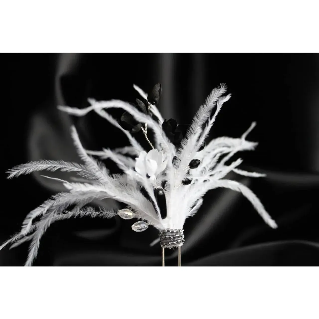 Hair pin

#handmade #foamiran #floral #bw #hairpin #forhair #floralaccessories #katreen #käsitöö #juukseehted #disainiehted #ручнаяработа #фоамиран #шпилькисцветами #украшениясцветами #шпилькисперьями #чб #творчество