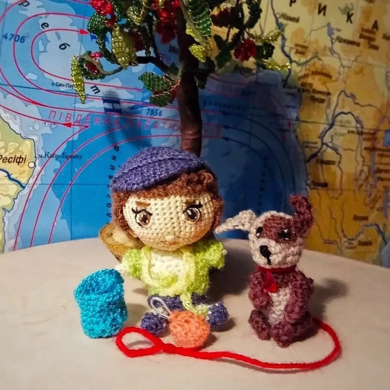 А у меня связался вот такой малыш и его дружок. Спасибо Маше @smolly_dolls за онлайн МК.
Рост куколки 7 см. Одежда: рубашка, футболка, кепка, трусики, все съемное.
#кукла #кукларучнойработы #куклы #вязанаякукла #кукламиниатюрная #мини #пупсик #вяжуназаказ #вяжукрючком #вязанаяигрушка #амигуруми #амигурумисвоимируками #амигурумикукла #амигурумикрючком #amigurumi #handmade #хендмейд #вязаниеназаказукраина