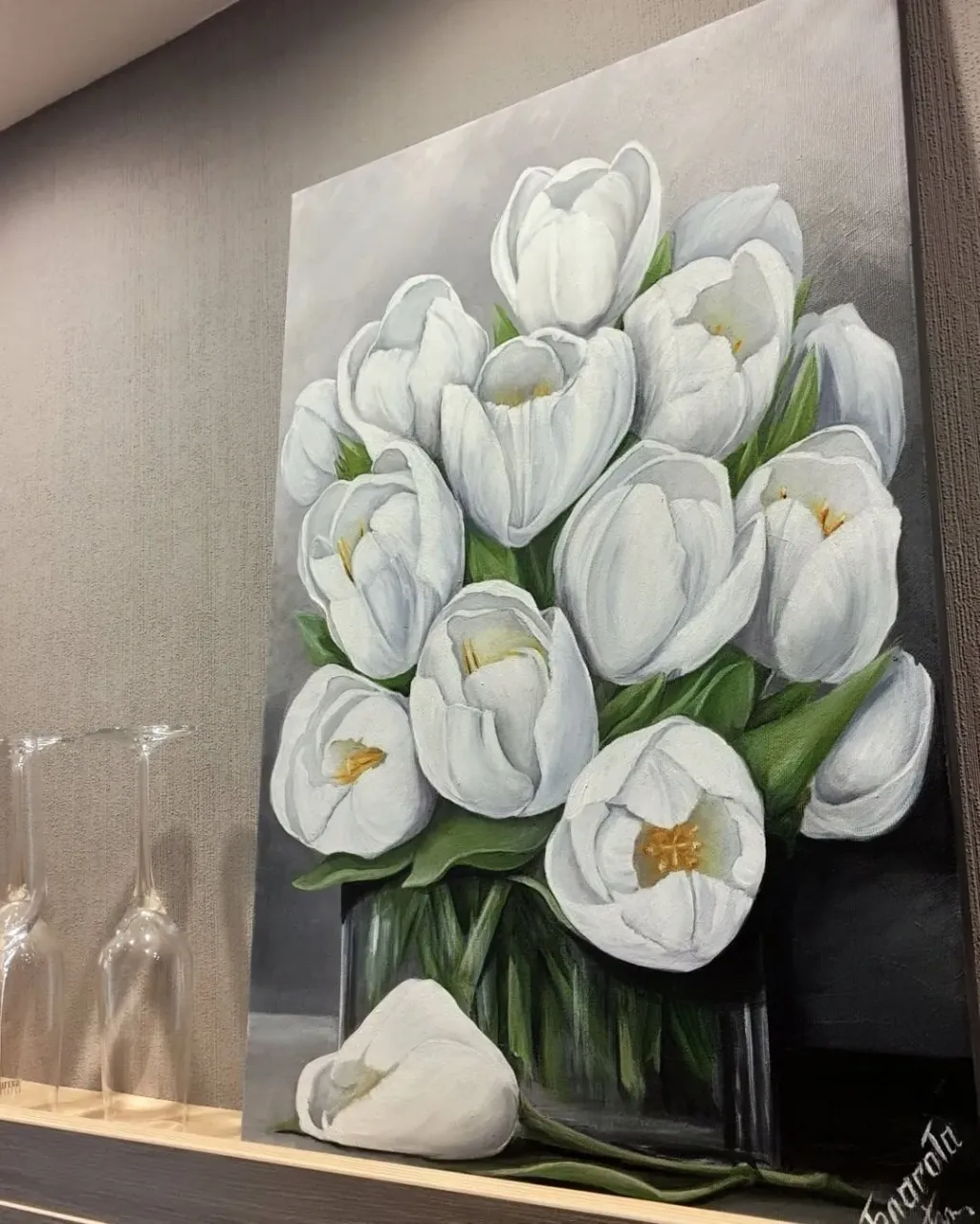 #Картина «Белые». В наличии
⠀
Белые #тюльпаны приносят #счастье в любви – так верят еще со времен появления цветка на территории Европы.
⠀
Глядя на белоснежные тюльпаны, можно ощутить невероятный прилив мира и покоя, так как белый цвет также символизирует #духовность, #озарение и #вдохновение.
⠀
#Холст на подрамнике, 50х70 среднее зерно, #хлопок.
Галерейная натяжка.
Полотно грунтованное акриловым грунтом.
Ручная работа.
Высокое качество.
Бренд: ROSA
Акриловые матовые краски
Бренд: ROSA
⠀
Ставьте ❤️, если работа понравилась 🙂
Делитесь, рекомендуйте!
Сейте кармические зерна 🙂
🔸🔸🔸
✍️ 📧 Пишите для большей информации или заказа картин 🙂
⠀
🖌️Художник:
#blagota_artist #благота_художник #интерьер #картина #картинаназаказ #современнаяживопись #art #painting #contemporaryart #paintingforsale #interiorpainting #pictures #finearts #искусство #акрил #галерея #медитация #рисунок