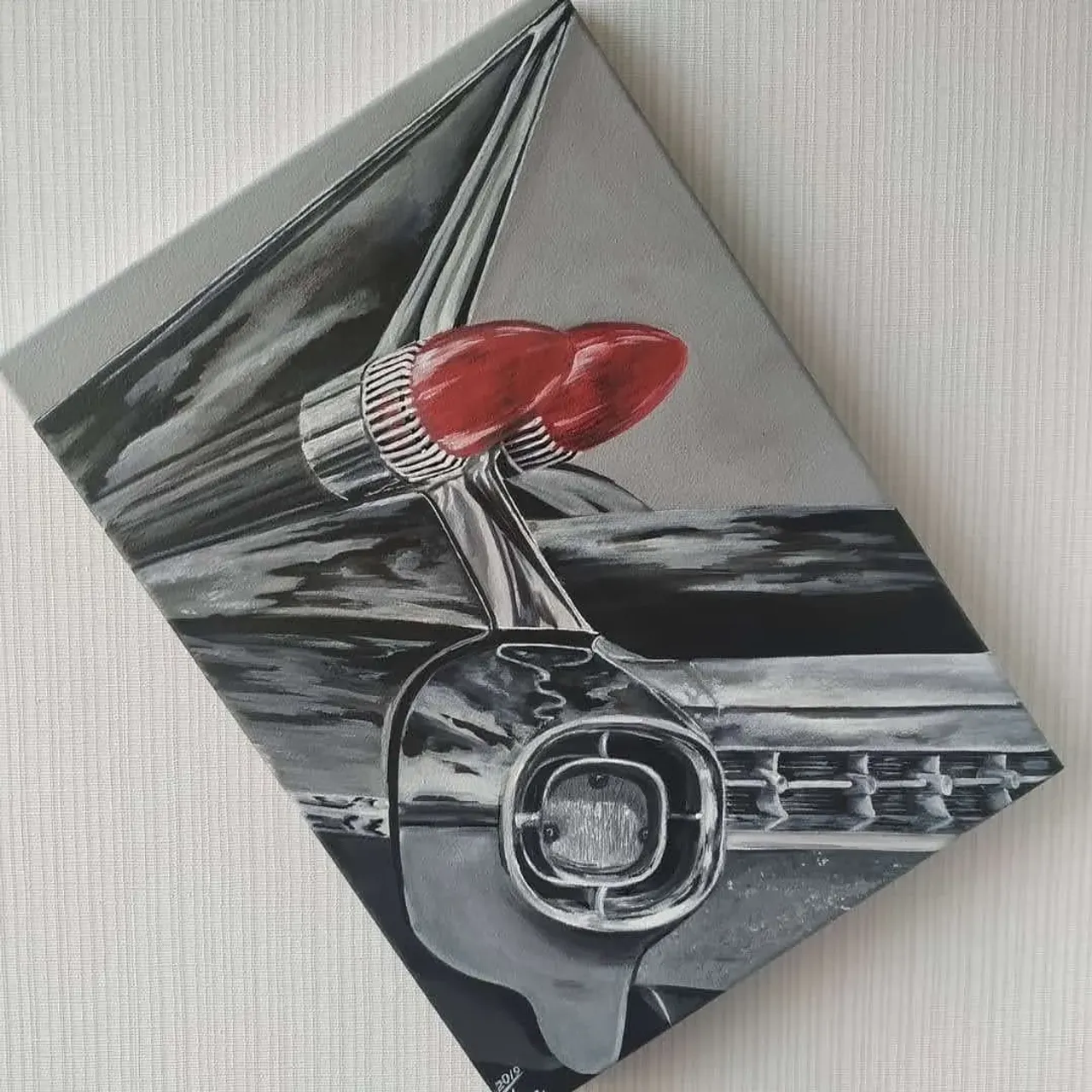 "Cadillac Eldorado, крылышко". В наличии.

Такая картина - для настоящих мужчин! 😉
Символизирует скорость и остроту мысли. Вдохновляет на новые идеи в те моменты, когда кажется, что ты в рамках и выхода нет.
Может размещаться на стене нестандартным способом.

#Холст на подрамнике, 25 x 35 среднее зерно, #хлопок.
Галерейная натяжка.
#Полотно грунтованное акриловым грунтом. Ручная работы. Высокое качество. 
Бренд: ROSA
Матовые краски, #акрил
Бренд: #ROSA

Ставьте ❤️, если работа понравилась 🙂
Делитесь, рекомендуйте!
Сейте #кармические зерна 🙂
🔸🔸🔸
✍️ 📧 Пишите для большей информации, заказа картин
⠀
🖌️Художник:
#blagota_artist #благота_художник #интерьер #картина #картинаназаказ #современнаяживопись #art #art_realism_ #painting #contemporaryart #paintingforsale #interiorpainting #pictures #finearts #artgalery #pencilart #искусство #холст #акрил #галерея #cadillac #cadillaceldorado