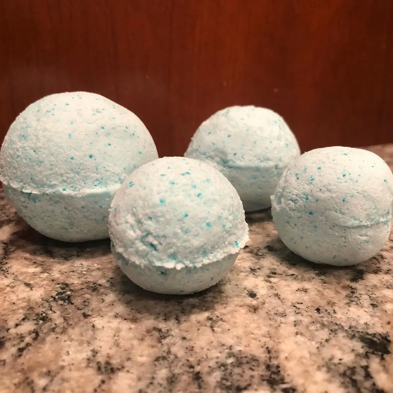 Take it easy and relax in the tub with these beautifully scented handmade Bath bombs - catered to sensitive skin with natural ingredients without citric acid.  Also have options for citric acid as well with coconut oil.  Many different colors and essential oil fragrances! Message me or order your favorites on etsy.com/shop/alittletouchoftori #bath #bathbombs #tub #essentialoils #lagunamoon #gift #relax #relaxation #accessory #spa #beauty #coconutoil #etsyshop #etsy #smallbusiness #diy #natural #fizzy #fun #bathtime #handmade #etsyfinds #etsysellersofinstagram #bathbombaddict #bathbombaddict