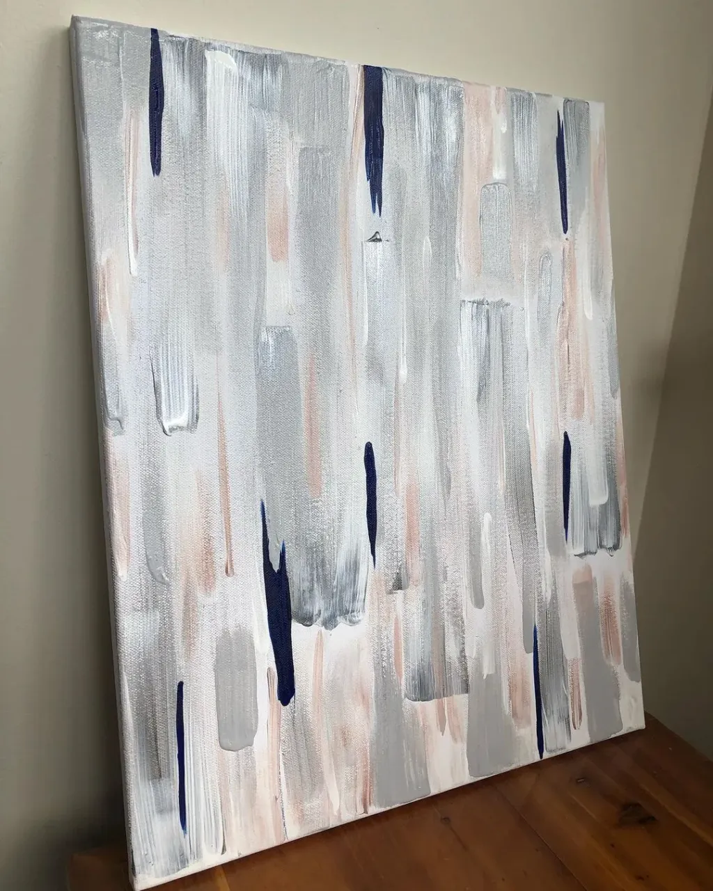 Want a unique piece of art? Come get your own hand painted canvas?  Te gustas? Mándame un mensaje si quieres uno!  #happypainting #canvas #acrylic #neutral #handmade #gift #paint #accessory #abstract #modern #brushstroke