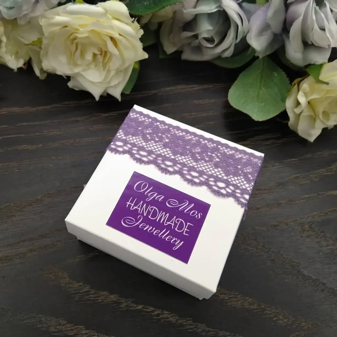 Серьги с кристаллами Swarovski
🌹 В наличии
🍀 Фурнитура lux, кристаллы Swarovski
🌷2.5-3 см
☘️ 0982134393
#серьгиручнойработы #серьгинасвадьбу #серьгисваровски #украшенияназаказ #украшениянавыпускной #украшениядляневесты #украшениянасвадьбу #украшенияручнойработы #handmadegifts #handmadejewelry #handemadeearrings #earringsswarovski #olgamoshandmade