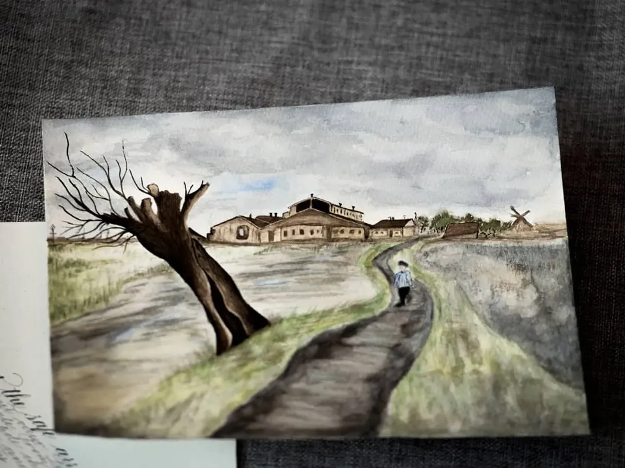 5 фактов о письмах Ван Гога:
⠀
1. Ван Гог написал более 2000 писем. Винсент часто переписывался со своими братьями и сестрами.
⠀
2. Ван Гог написал много писем на Французском. Он был Датский художник, но французский язык в то время был важным международным языком.
⠀
3. Ван Гог добавлял скетчи в свои письма. Таким образом он показывал Тео и другим художникам над чем он сейчас работает. Он всегда подписывал цвета на чёрно-белых рисунках, чтобы собеседник мог представить картину в красках.
⠀
4. Вместе с письмами Винсент часто отправлял свои картины по почте.
⠀
5. Ван Гог иногда рассказывал секреты. Винсент с братом очень доверяли друг другу и часто делились секретами.

Моя выпускная работа на курсе Спенсериан в @nikolietta_school 

Я написала отрывок из письма 252 Винсента к брату Тео. И добавила небольшой скетч акварелью, который был приложен к этому письму.

#spencerianstudy #spencerianlettering #spencerianpractice #spencerianscript #spencerian #vangogh #vangoghletters #calligraphy_art #calligraphylove  #calligraphymasters #penmanship #copperplatecalligraphy #каллиграф #каллиграфическиекартины #каллиграфиятонкимпером #calligraphybasics