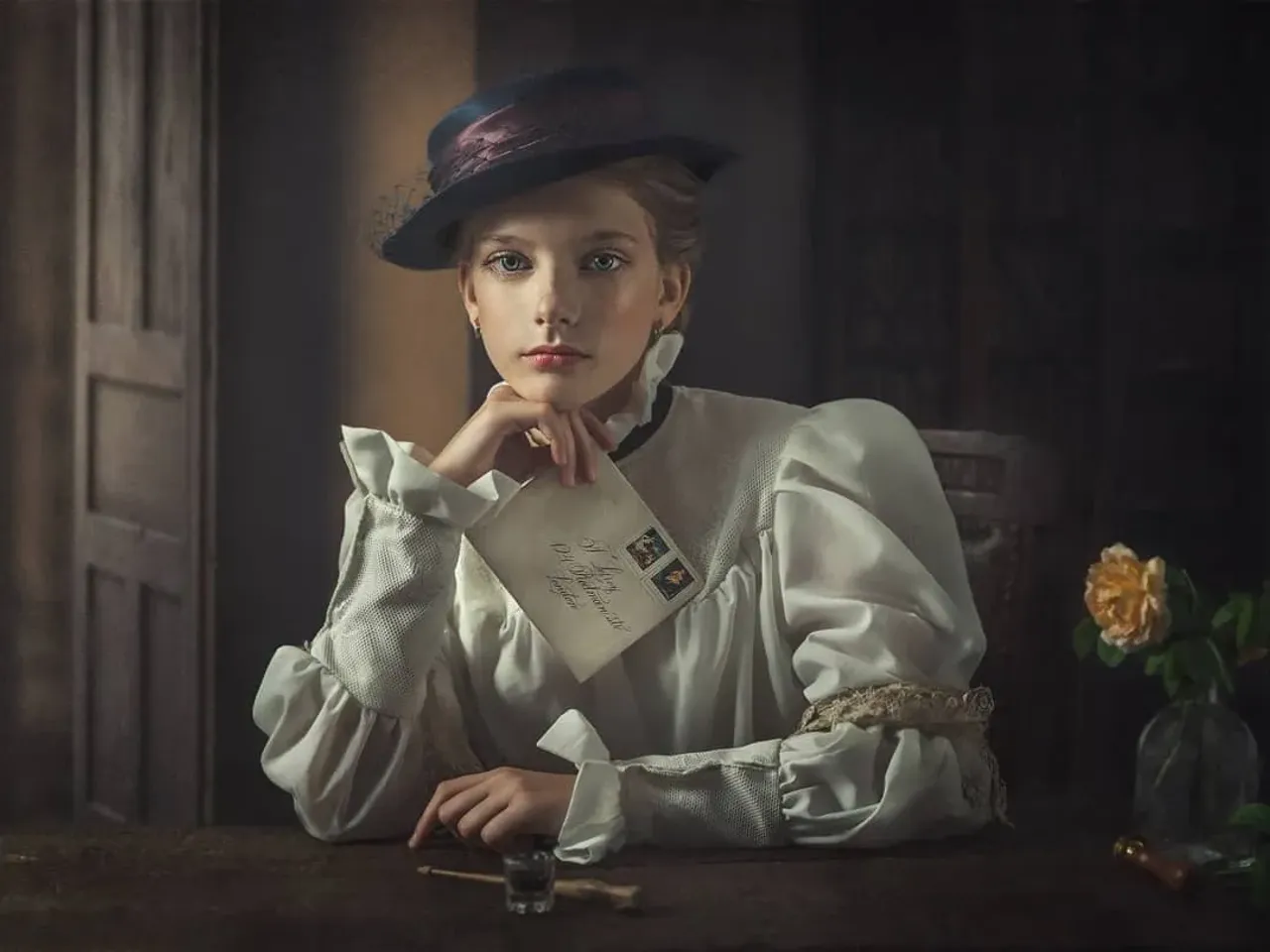 Идея съёмки возникла неожиданно и времени на реализацию было совсем мало. 
Признаюсь честно, за два дня собрать весь антураж очень волнительно, но, если хочешь, возможно!

"The letter" by Dmitry Baev @baevfoto 
Костюм - @natalicostumer 

#calygraphyart #calygraph #calygraphy #caligraphyletters #calligraphy_art #calligrapher #каллиграфияпером #росчерки #каллиграфиятонкимпером #каллиграфиядляфото #письмокаллиграфия #каллиграфическоеписьмо #каллиграфияназаказ #каллиграфияукраина #каллиграфическаяживопись #каллиграф