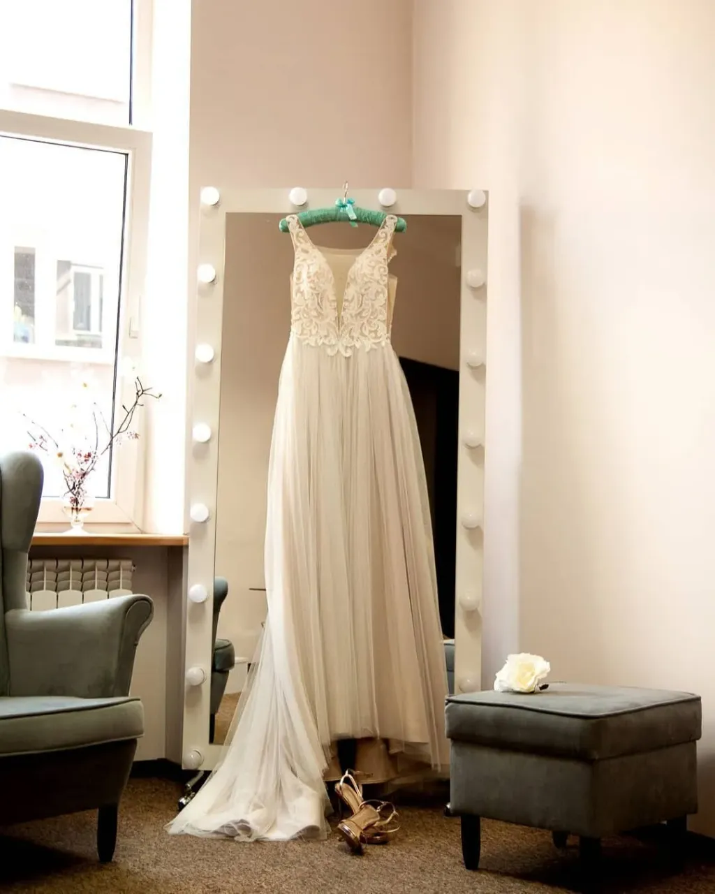 Every time you come to us with your own projects, we set off on an amazing journey! Together, we choose the shade of the wedding dress, materials and lace to get the effect you dream of! What's more, the wedding dress is ideally suited to your type of figure, so as to maximally highlight the strengths and hide minor imperfections! 😉 With us you are guaranteed a perfect look on your wedding day!
---
Handmade wedding and evening dresses. Buy ready dress or make online custom order on our Etsy shop
👉 Link in bio https://www.etsy.com/shop/AtelierLuckyDress

#bride #brides #bridestory #bridetobe #bridedress #bride2be #brideinspo #bridetobe2020 #wedding2020 #dressmaker #dreamweddingdress #dreamweddinggown #dreamweddingdresses #dreamweddingseurope #weddingdaylook #weddingdayinspiration #bridedresses #bridedressing #bridedressdesign #bridedresses2020 #trainweddingdress #beigeweddingdress #tulleweddingdress #laceweddingdress

Photos: @ninelzakaryan_photo