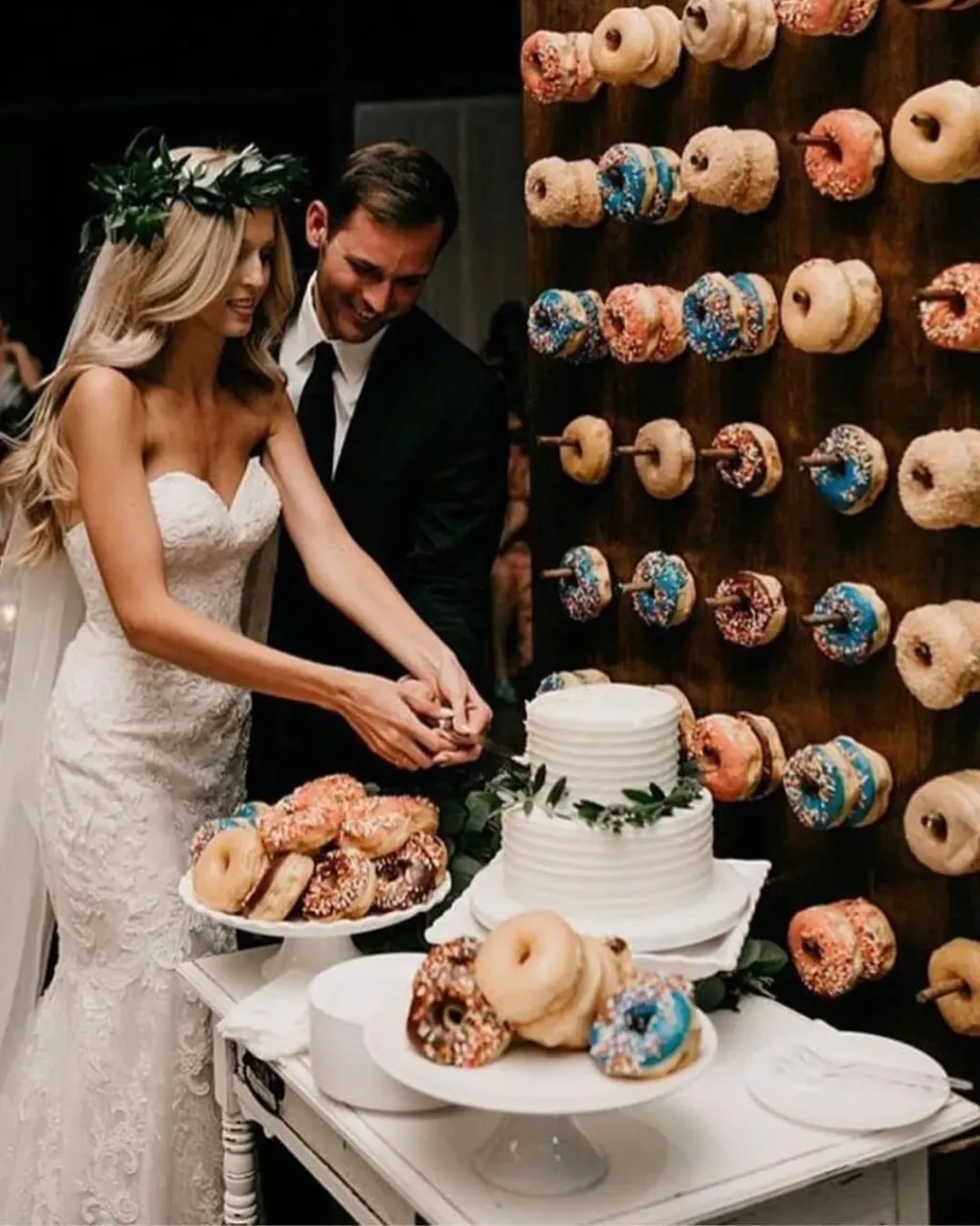 FAT THURSDAY!🍩
Attention all Brides who are planning to get married this Saturday! It will be hard to stop but remember about your wedding dresses. 😉
---
Handmade wedding and evening dresses. Buy ready dress or make custom order on our Etsy shop 👉 Link in bio https://www.etsy.com/shop/AtelierLuckyDress [foto: weddingtrend.net]

#fatthursday #donut #donuts #donutwedding #donutswedding #weddingday #weddingevent #wedding #wedding2020 #wedding2021 #weddinginspirations #weddingcouple #groomandbride #weddingcake #groom #weddingsweets #weddingdress #weddingveil #weddingwreath