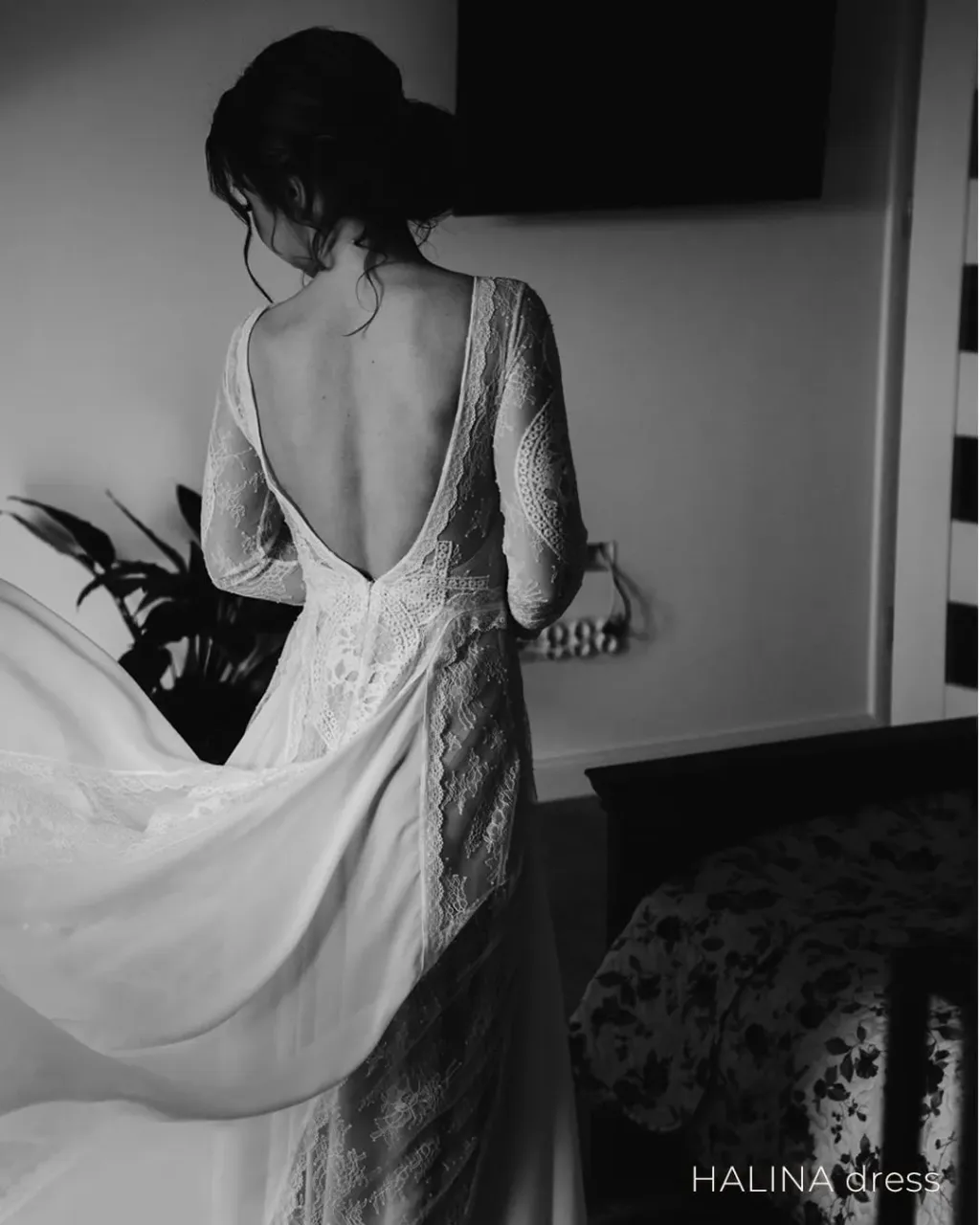 HALINA dress 💃🌸

If we were to show the dress we sew most often (after the dresses made to measure), it would be the dress from the photos - Halina. We stopped counting how many times we sew this dress with multiple modifications, but each time it is created with the same passion and commitment. This dress is made of viscose lining, muslin, French Chantilly lace and Italian cotton lace pattern. 
 
 👉💜If you are looking for a light and elegant dress in a boho style and you want to feel at ease at your wedding - choose Halina! The laces are very soft and do not restrict movement while dancing, and the fitted top beautifully emphasizes the figure.

Check out our today's instastories where we will show it up close 💞

#atelierluckydress #bridalgownshopping #bohobridal #bridalgowndesigner #weddinggownforsale #justgotengaged #mstomrs #mstoms #bohodresses #customweddingdress #wedding2021 #wedding2022 #weddinggowninspiration #madetomeasure #onlineweddingdress