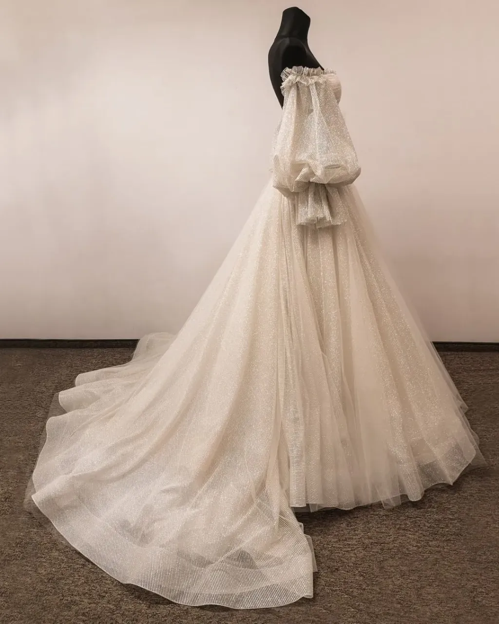 shine shine, baby!โจ๐ค and be one of our #luckybride!
This is one of the most beautiful wedding dresses that we have had the opportunity to sew in our atelier ๐ You have to check out our previous post to see this fabric up close!
This is another dress that we sewed on an individual order for our Bride Hanne!
โป 100% online
โป made to measure
โป in haute couture quality
โป 100% handmade in our small Cracow atelier
THAT'S WHY WE LOVE OUR WORK!!! ๐๐๐
~~
If you also have a problem with finding a place where they will sew a wedding dress tailored to your figure, expectations, budget - stop looking, contact us!๐
#atelierluckydress #isaidyestotheluckydress #customweddinggown #customweddinggown #customweddingdresses #customweddingdressdesigner #customweddingdressdallas #custombride #bespokestyle #bespokegown #bespokeweddingdress #bespokewedding #bespokeweddings #madetomeasureweddingdress #weddingdressinspo #blushweddings #blushweddingdress #blushbride #elopementdress #bohobridal #rusticbride #bohoweddingdress #weddingdressinspo #goldweddingdress #silverwedding #newlyweds๐