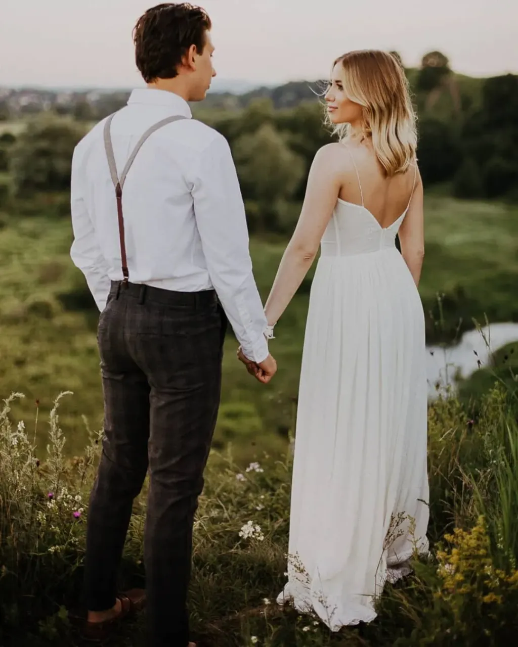 How is your monday? π We are in an excellent mood. We just got photos from a mini photo session in which our Miriam wedding dress took part! π₯°
π You can order dress here: https://www.etsy.com/listing/744894417/
Just look at this pair! Don't they look in love?π
---
Handmade wedding and evening dresses. Buy ready dress or make online custom order in our Etsy shop.
Model: Daria Moger
Photos: Kamila Tokarczyk
_____
#atelierluckydress #excellentmood #photosession #miniphotosession #engagement #engagementphotosesion #weddingsession #weddingphotosession #destinationwedding #couple #lovecouple #engagementcouple #weddingcouple #brideandgroom #husbandandwife #bride #groom