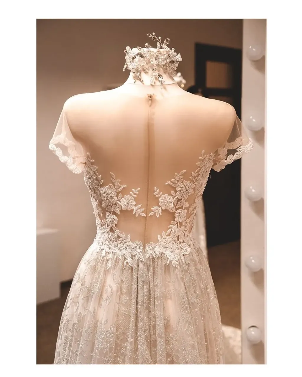 Details 💕💕💛
Today we start with a few photos of details in Alex's dress. OMG, look at this!😻
The shiny lace hem of the dress, a nude mesh top and lots of lace appliqués.. it's our next #bespokeweddingdress! What will your #luckydress look like?
#atelierluckydress #luckybride #weddinggowndesigner #weddinggownshopping #weddingatelier #customweddingdress #bespokedress #bespokegown #customweddinggown #customwedding #weddingdressdesigner #weddingdressdesign #weddingdresstoronto #torontoweddingplanner #weddinggowninspiration #bohodresses #wedding2022 #dresscollection