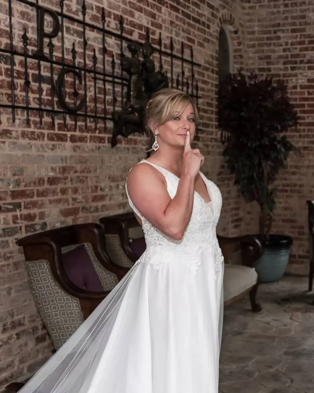 Meet our Bride from Brandon (USA)! 😍 We got such beautiful photos from wedding day. The wedding dress was made online at the custom order. 

👉 Let me know in the comments which element of the wedding dress you like the most.

Jessica, thank you for the beautiful photos!🥰
---
We sew handmade wedding dresses from scratch! Choose a ready-made wedding dress design, make changes or create your own unique wedding dress. We make on-line orders!
---
#usabride #weddingday #onlineweddingdress #onlinebridalgown #customweddingdress #custombridalgown #plussizeweddingdress #plussizebridalgown #plussizebride #bridestyle #bridelook #weddingtime #bridalfashion #wedding #bohoweddingdress #bohodress #rusticweddings #bridalideas #bridaldresses #weddingdresslookbook #weddingdresspoland #weddinggowndesigner #weddinggownshopping #weddinggowninspiration  #weddinggownideas #weddinggowninspo #dreamweddings #dreamweddingdress #dreamweddinggown