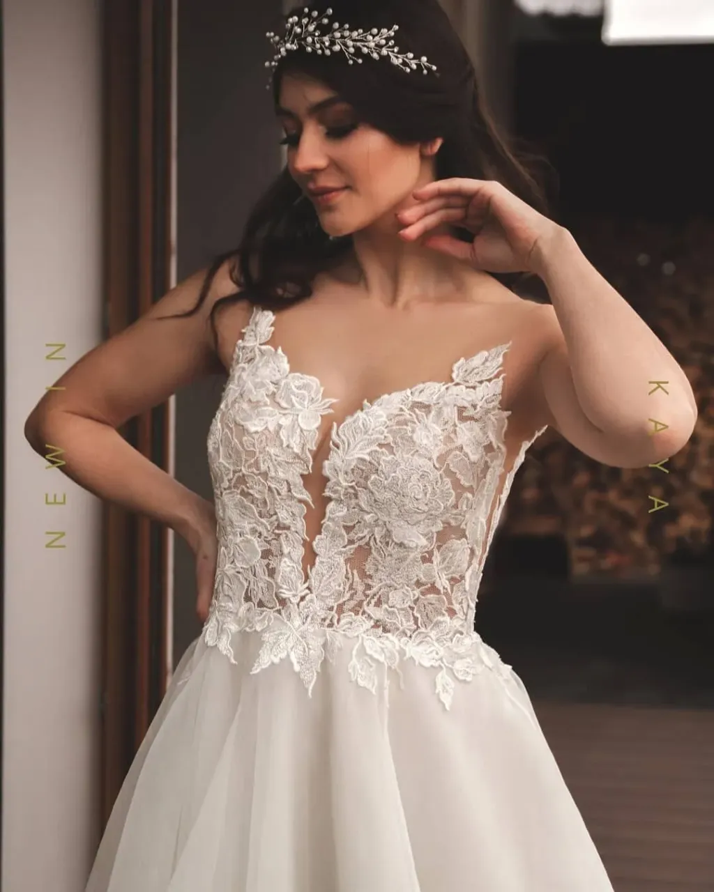 Your favorite flowers are roses? 🌹 So you'll be delighted with our wedding dress Kaya! Just look. The top is made of lace, the main motif of which are just roses! A deep neckline at the front, triangular cutouts on the sides and a very bare back make your figure look extremely slim! 🥰 
You can order Kaya wedding dress online here:
👉 https://www.etsy.com/listing/776195794/
---
Handmade wedding and evening dresses. Buy ready dress or make online custom order on our Etsy shop
👉 Link in bio https://www.etsy.com/shop/AtelierLuckyDress 
#bridestyle #bridelook #weddingtime #bridalfashion #wedding #rusticweddings #bridalideas #bridaldresses #rusticweddinginspiration #rusticweddingstyling #rusticweddinginspo #bridaloutfit #bridalwears #bridalwearcollection #bridalweardesigner #bridalwearonline #bridalwearshop #elegantbridalwear #glamourweddingdress #organzawieddingdress #roselace #weddingdetails #weddinghair #weddingjewellery 
Model: @tanushka_teti
Photos: @ninelzakaryan_photo
MUA: @olahajto
