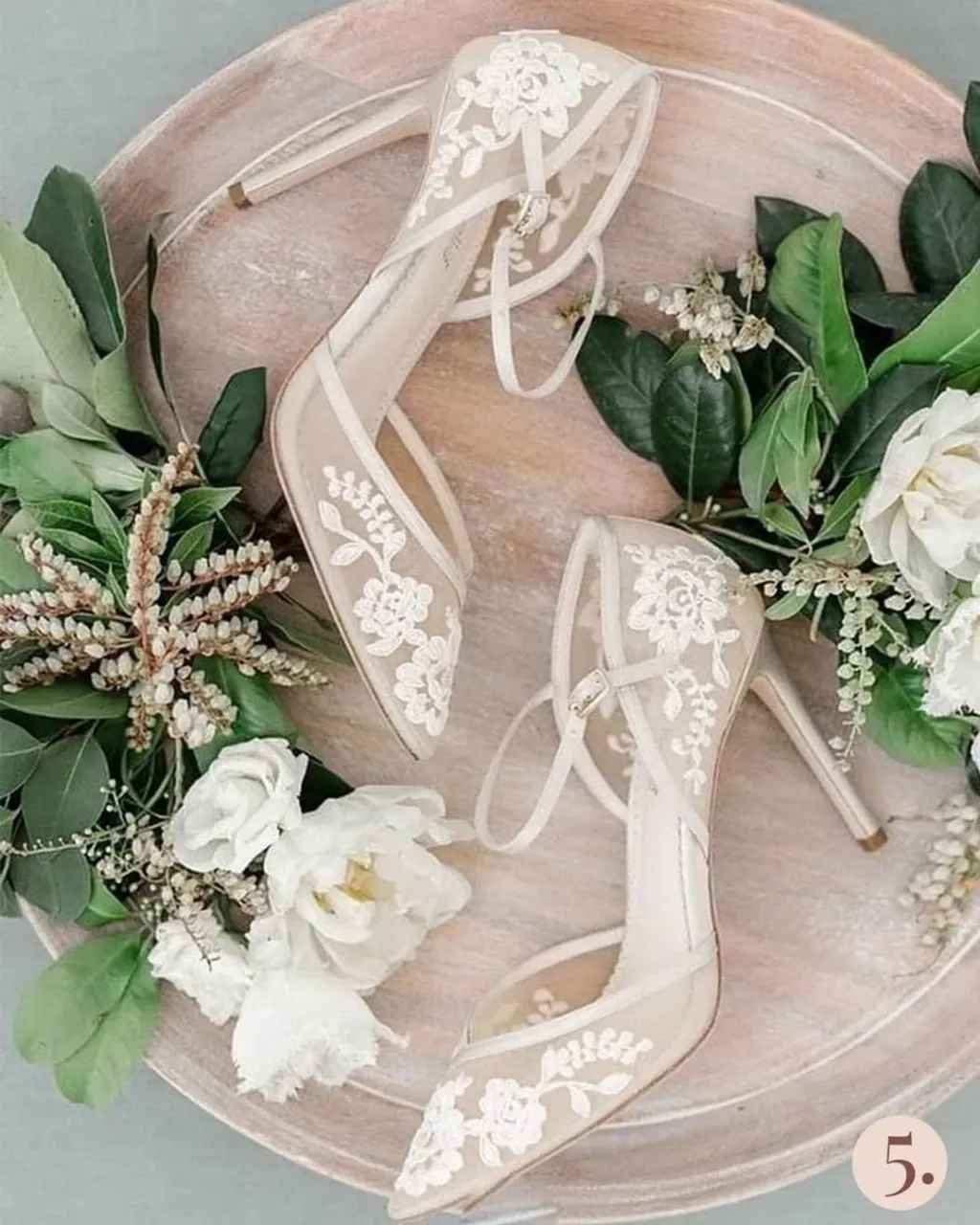 we fell in love! โค๏ธ
Our choices are: 1, 6, 7, but which ones have you fallen in love with?
Those who have seen them live know how beautiful, delicate and stylish these shoes are! And they look just as beautiful as in these photos, we guarantee you! @bellabelleshoes looove! ๐ค
#atelierluckydress #luckybride #bridaldecoration #bridalchic #bridalglamour #bridalstuff #bridalsandals #bridallookbook #bridalaccessories #bridallooks #bridalsuits #bridalaccessory #bridalinspirations #bridalook #bridaltrend #bridalstylist #bridalprep #bridalshoes #weddingshoes #bellabelleshoes #weddingflatlay #weddingshoesideas #weddingshoesinspiration #bridalshoe