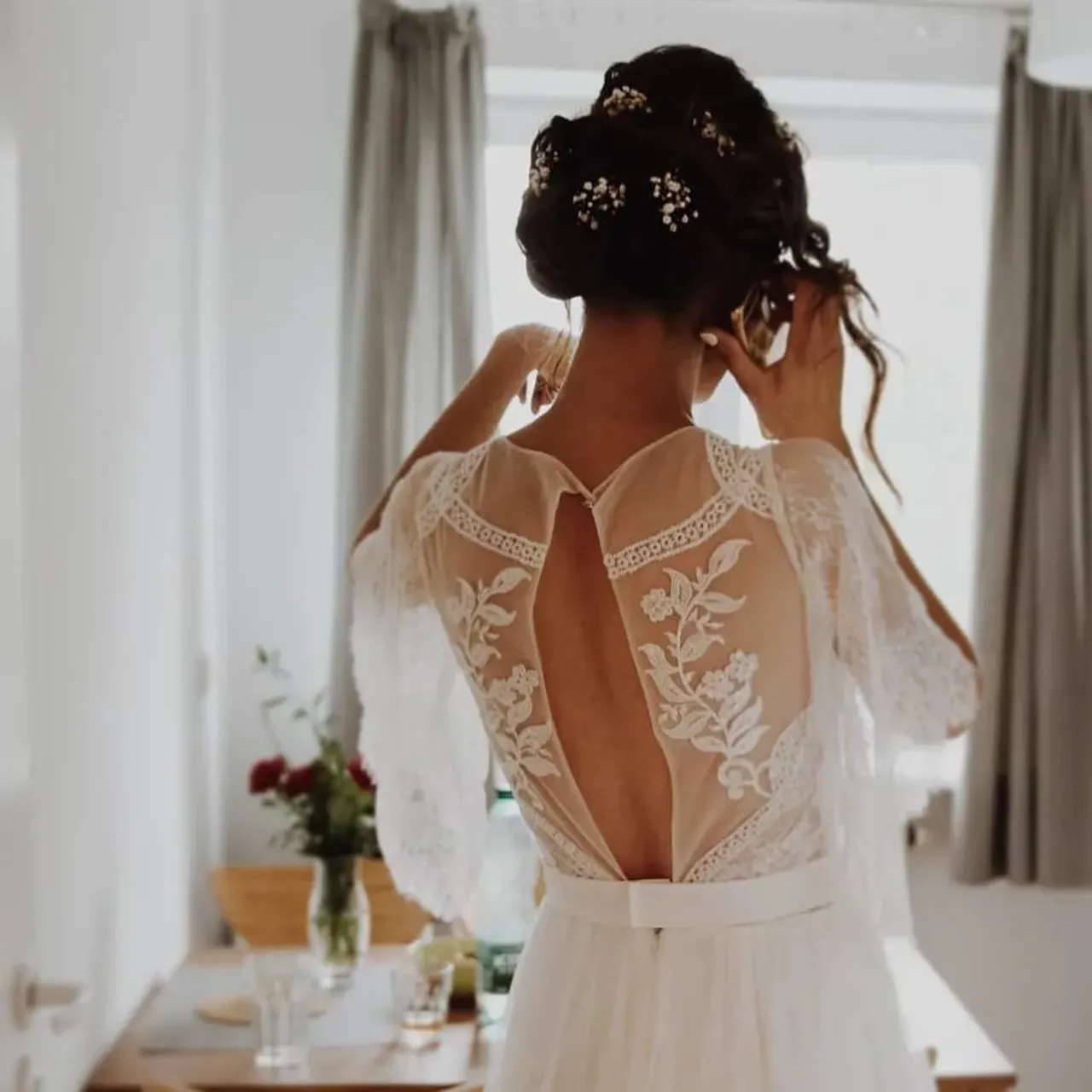 Meet Alice ππ
Delicate, elegant, a little rustic gown with wonderful back π₯°
In this project we combined several different dress designs into one dream gown, into #luckydress π€π€
How do you like it? π₯°π
.............
πΊ 'ALICE' is available on our ETSY store, link in bio π
Remember that we SHIP worldwide and we could sew every project! β₯οΈ
#luckydress #luckybride #atelierluckydress #customdresses #bohobrides #bohobridal #mstomrs #engagementseason #weddingphotoideas #laceweddinggown #newlywedsπ #aisleperfect #lacewedding #customweddinggown #customweddingdress #wedding2022 #bride2022 #mstomrs #bride2021 #bohemianweddingdress #justgotengaged #bride2022 #